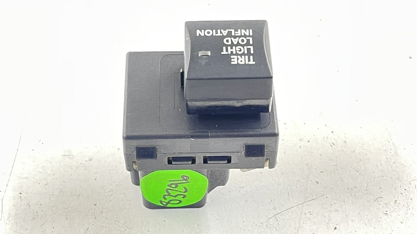 08-09 DODGE RAM TIRE LIGHT LOAD INFLATION BUTTON CONTROL SWITCH 04602528AC OEM