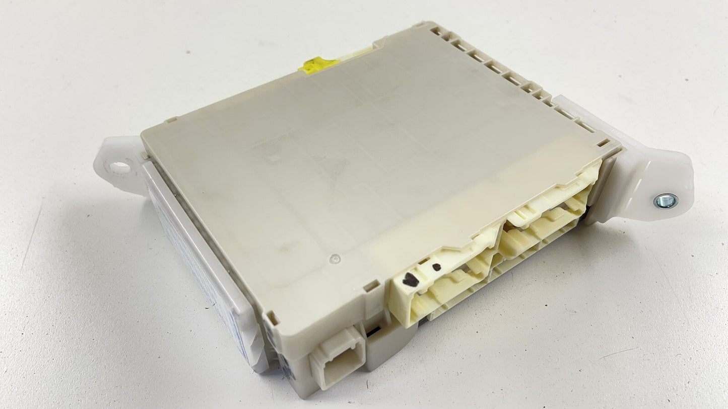 22-23 Toyota GR86 Integrated Body Control Module Fuse Relay Junction Box OEM