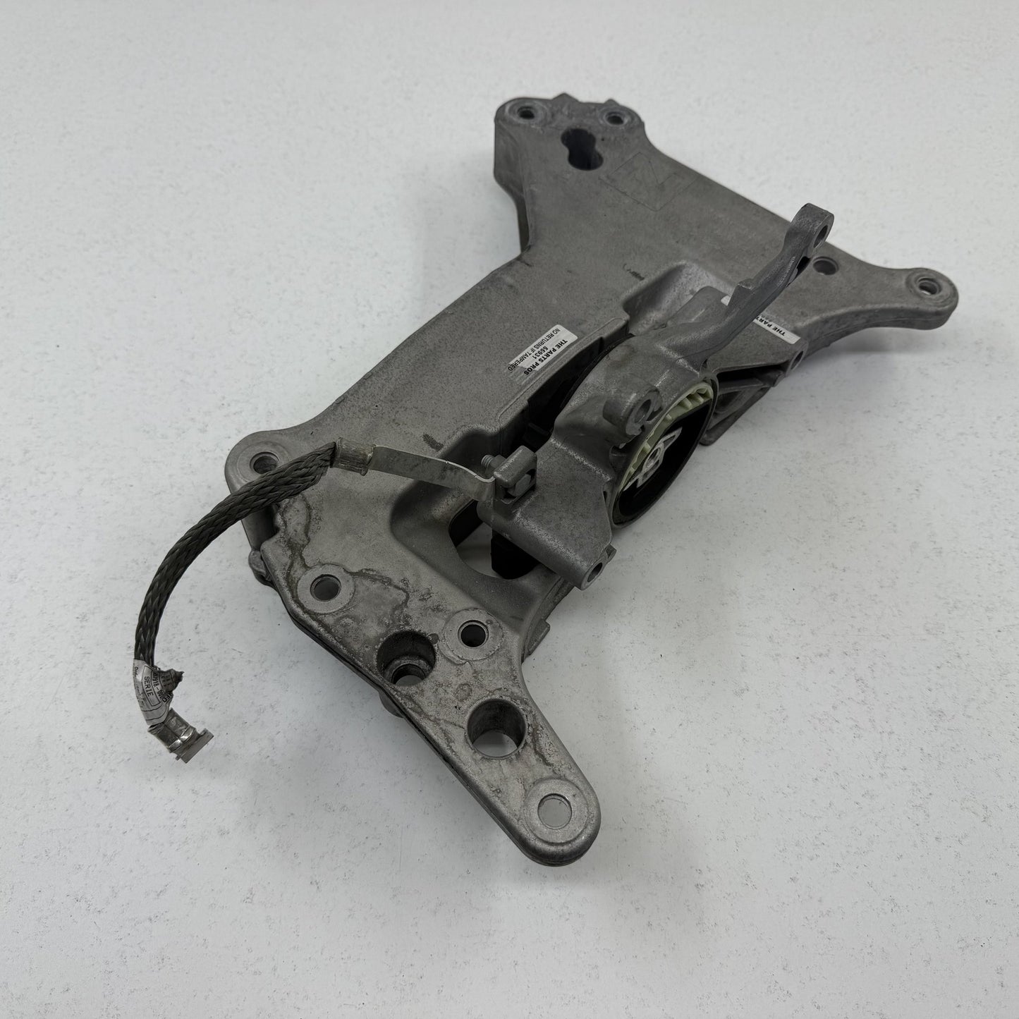 2021-2026 BMW M3 M4 G80 G82 RWD Automatic Transmission Mount Bracket OEM