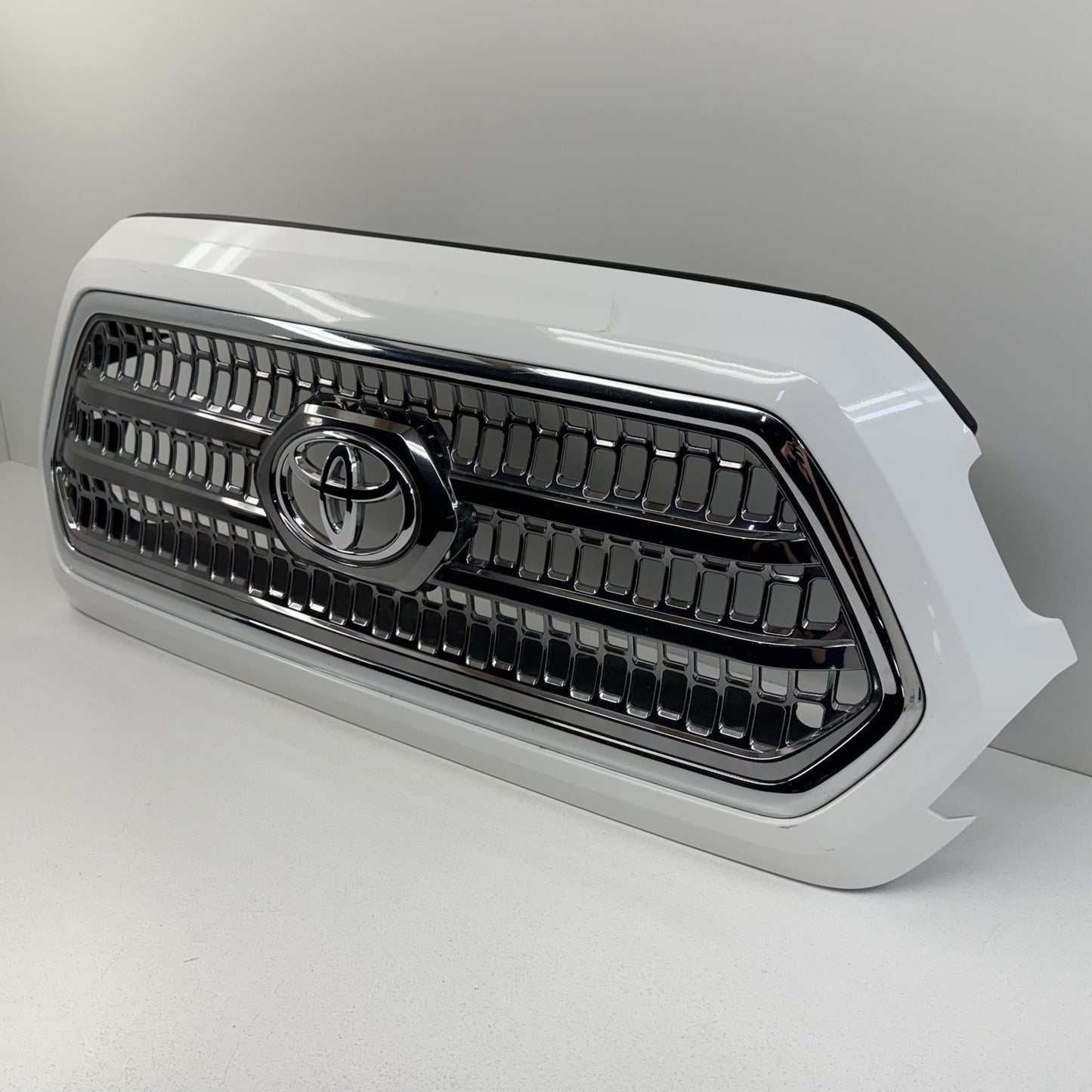 16-17 Toyota Tacoma TRD Off Road Front Upper Grill Grille With Emblem White OEM
