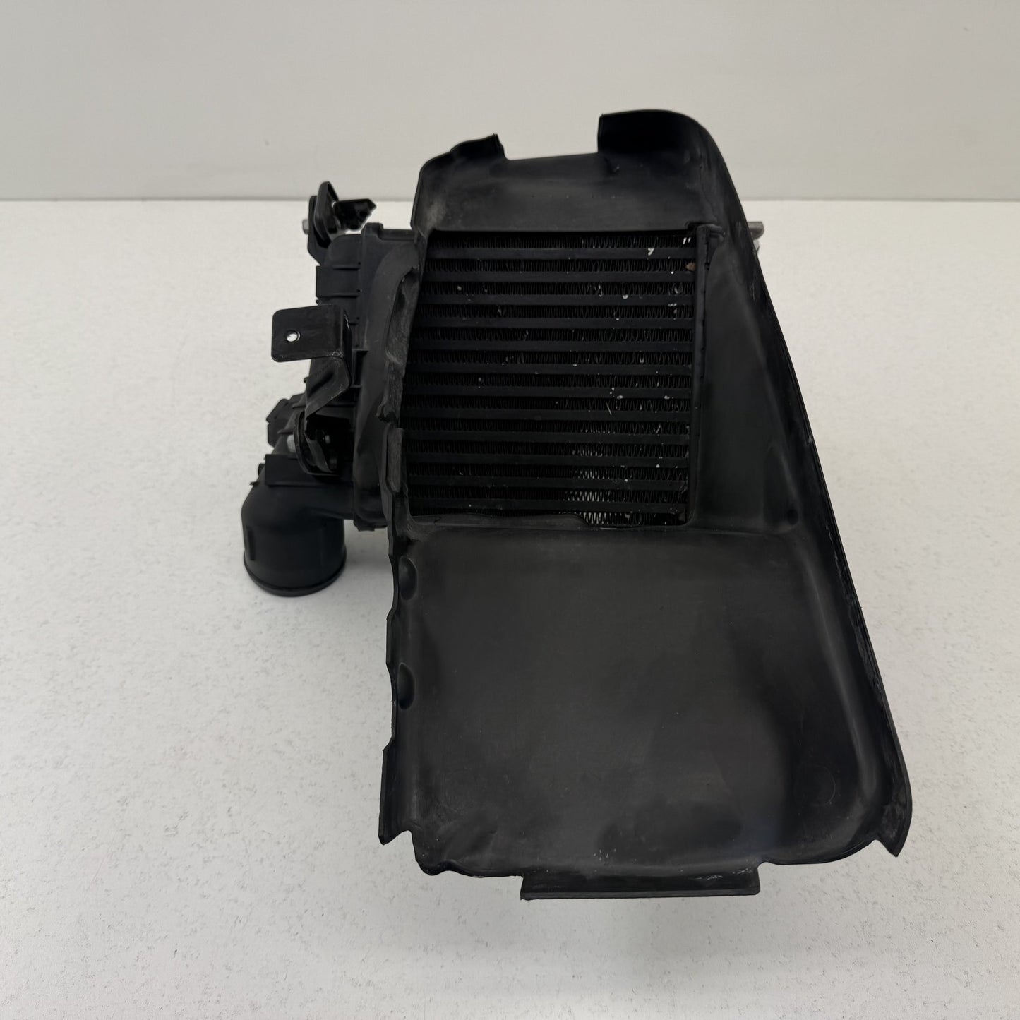 2014-2018 Bentley Flying Spur Left Front Turbo Intercooler Radiator W/ Duct OEM