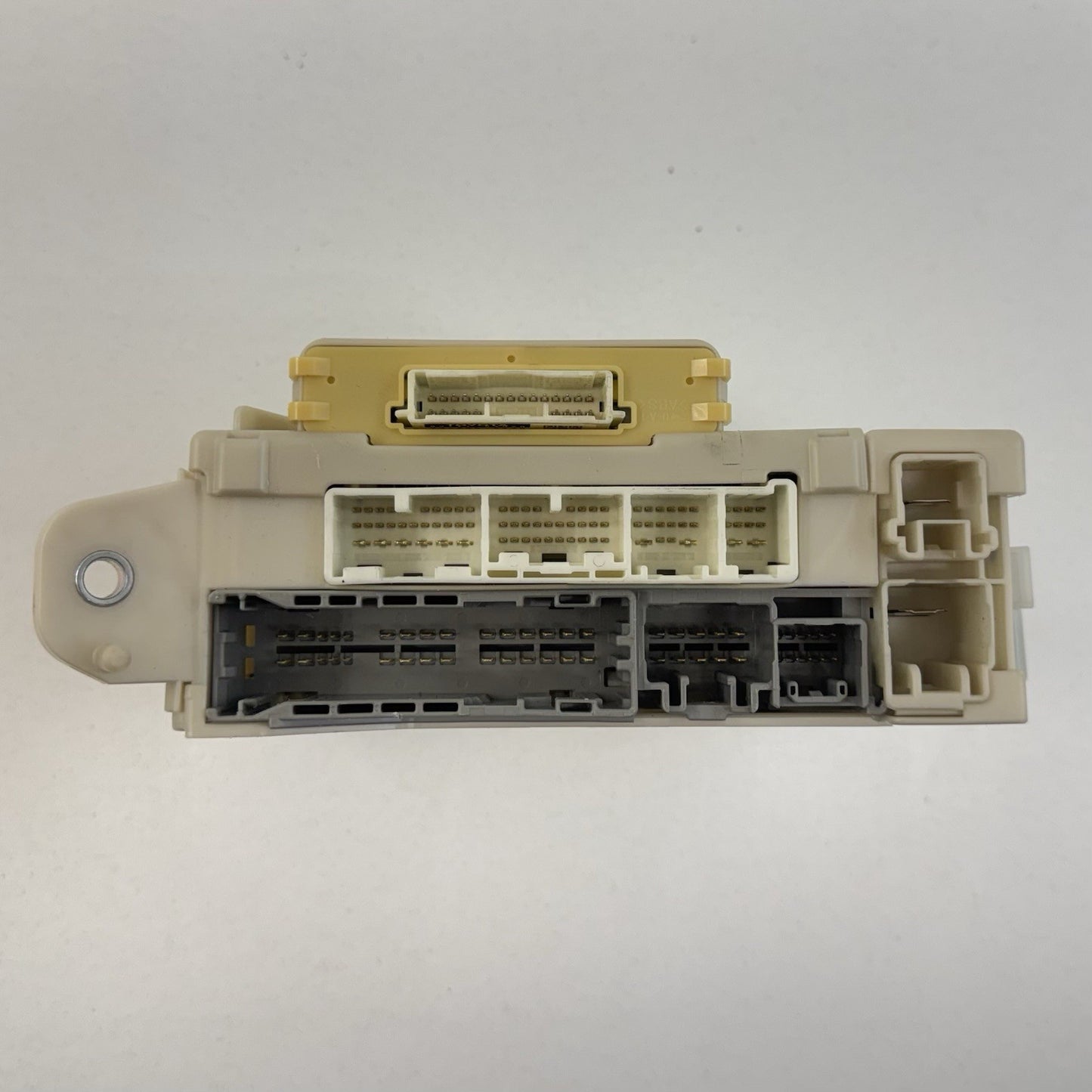 2008 Lexus IS F Fuse Relay Junction Box Module 82730-53500 OEM