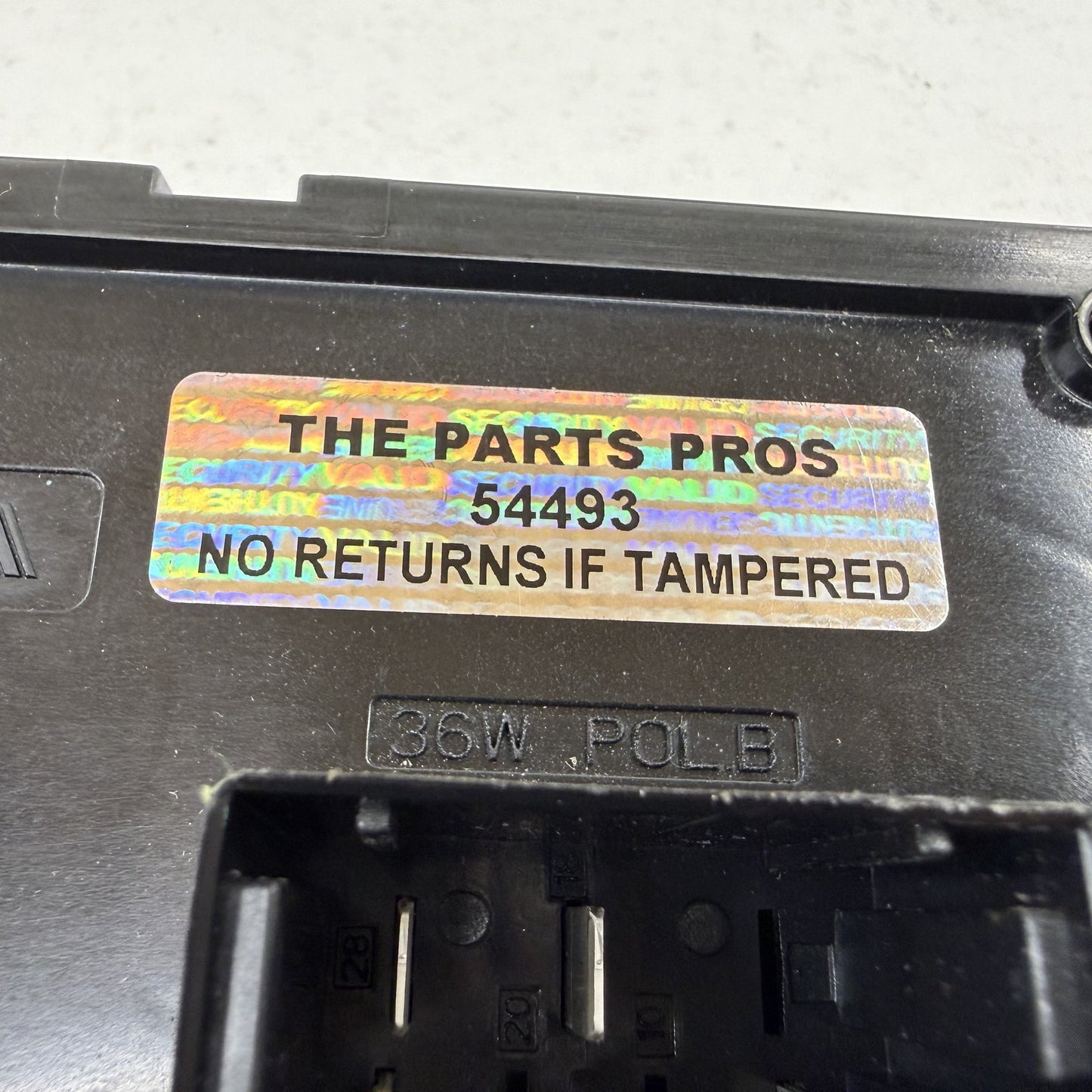 2022-2024 Rivian R1S R1T Left Cabin Fuse Relay Junction Box PT00031575-F OEM