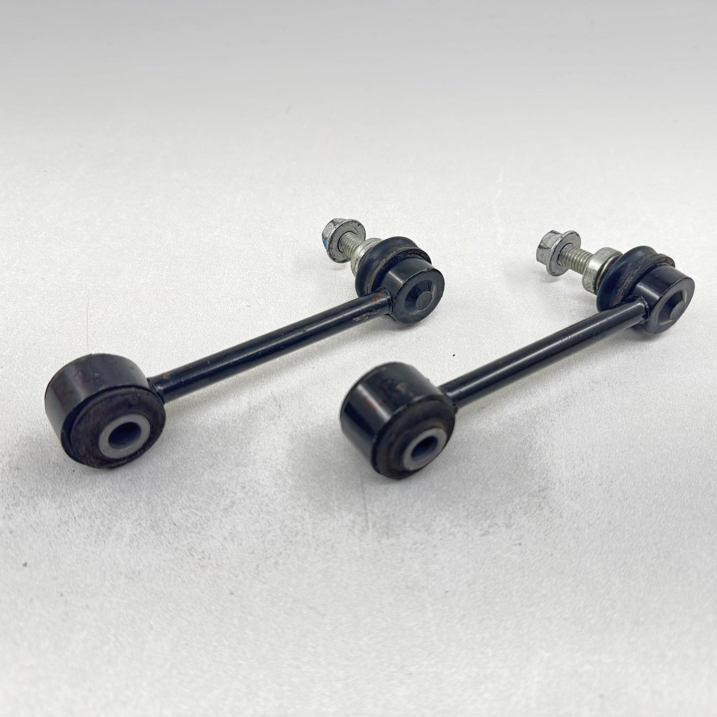 22-25 CADILLAC CT5 V BLACKWING REAR SWAY BAR STABILIZER END LINK ROD PAIR OEM