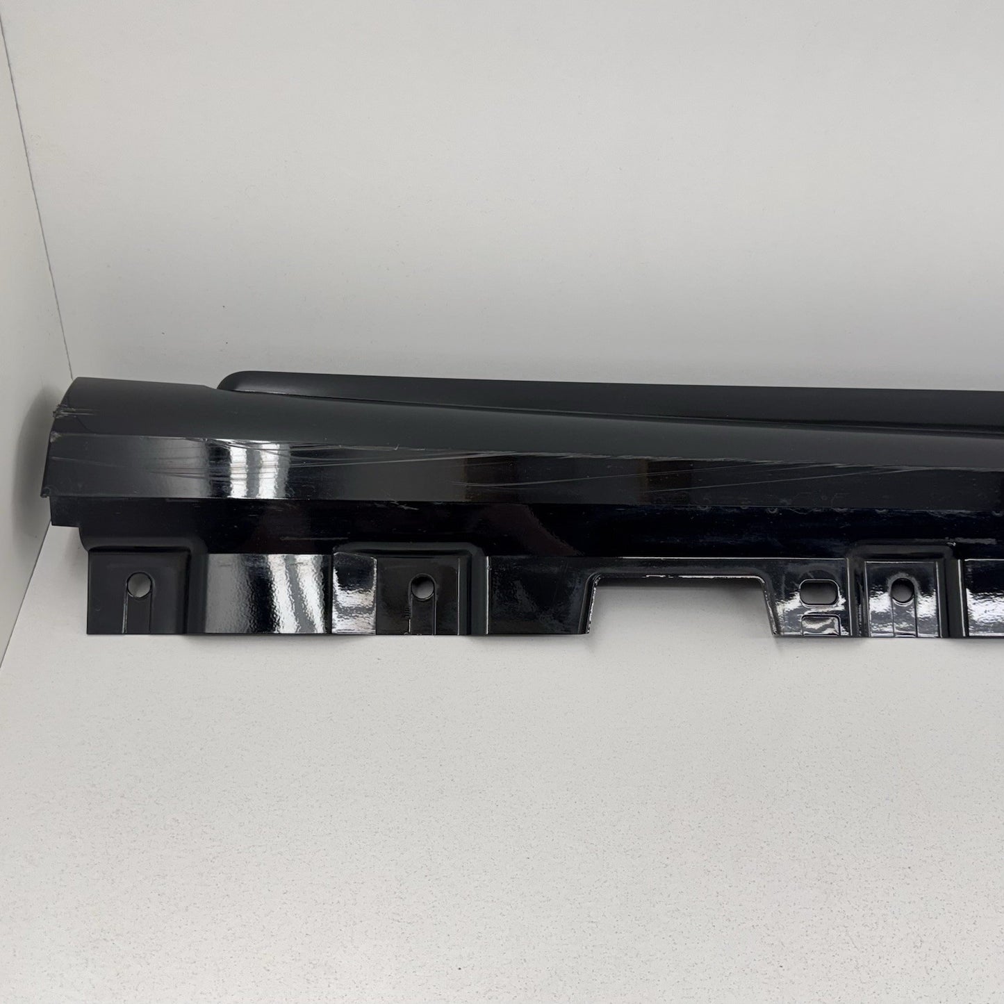 14-20 Mercedes W222 S550 AMG Sport Right Side Skirt Rocker Panel Cover Trim OEM