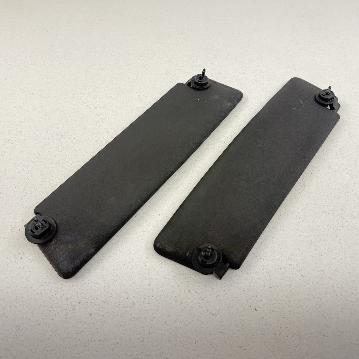 08-15 Audi TT Convertible Sunvisor Sun Visor Shade Pair Left & Right Black OEM