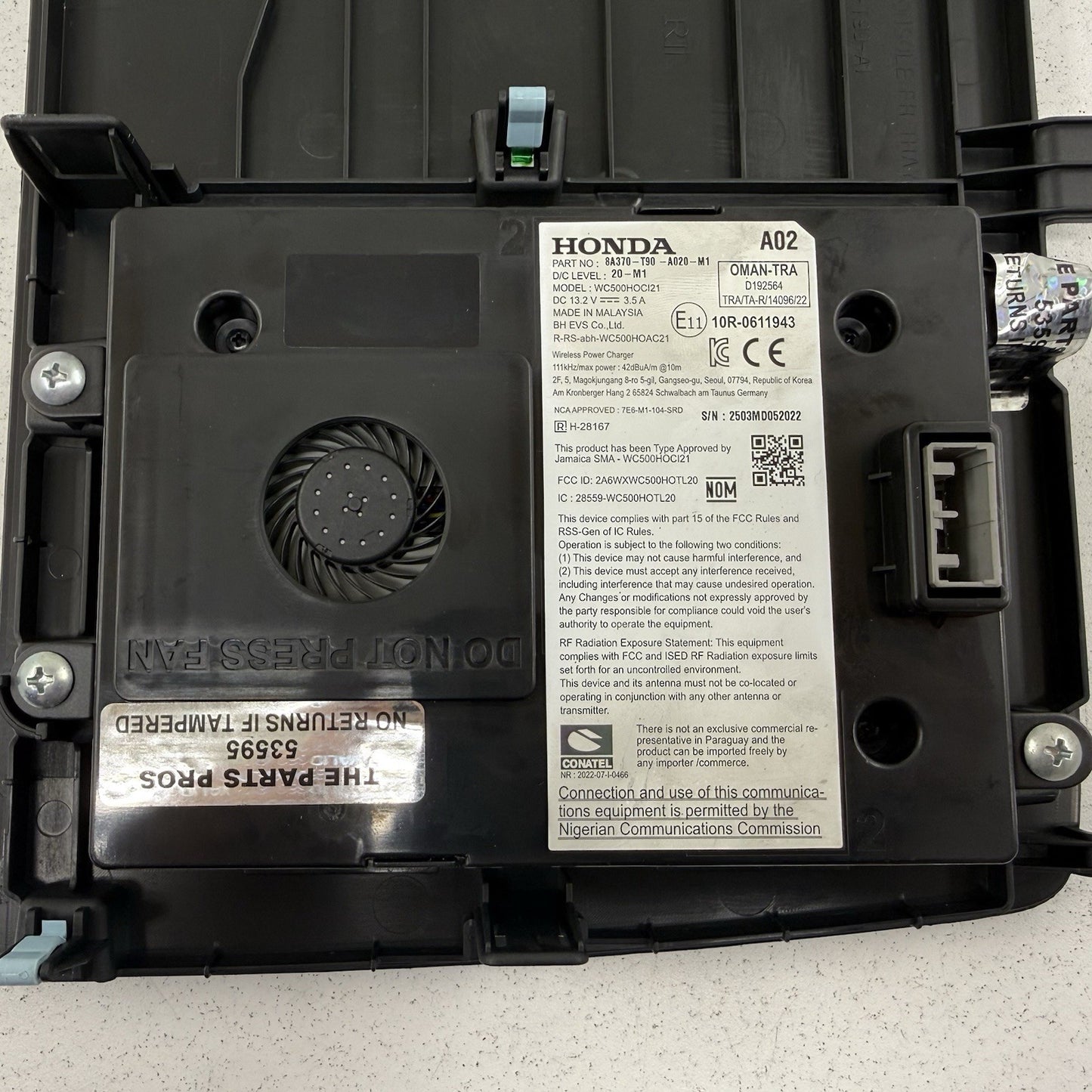 23-25 Honda Pilot Center Console Wireless Charger Phone Charging Pad OEM