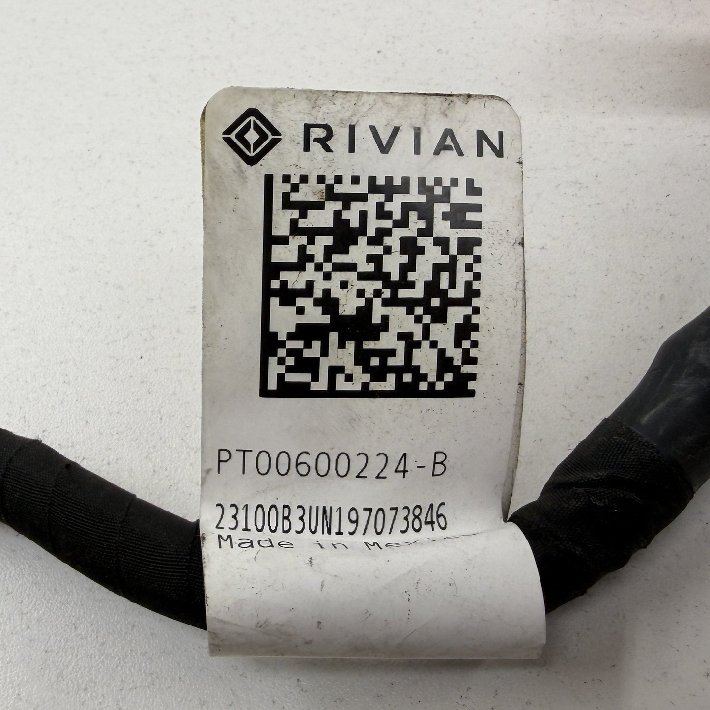 2022-2024 Rivian R1S R1T Front DC Power Converter Control Module PT00001573F OEM