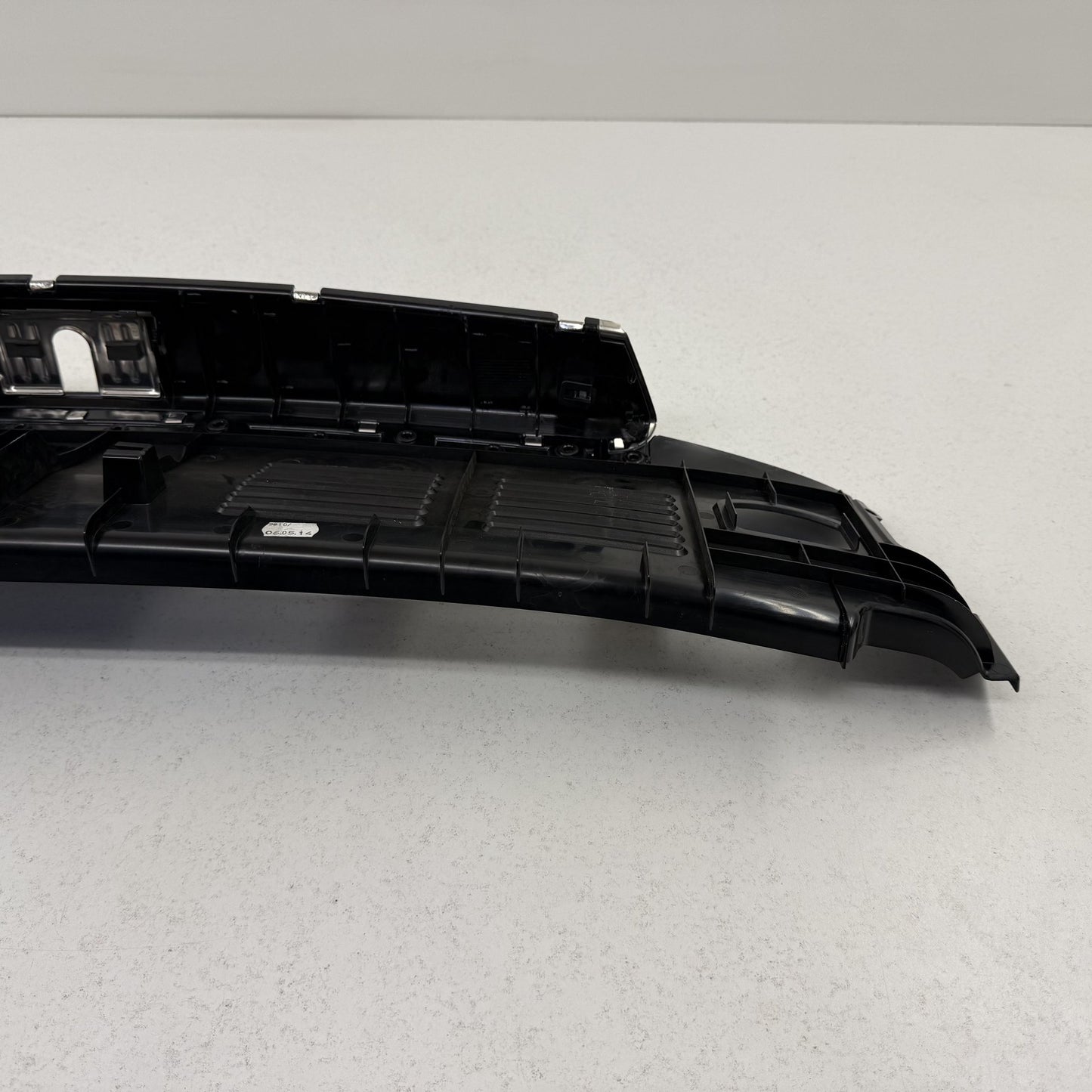 2014-2018 Bentley Flying Spur Rear Trunk Sill Scuff Plate Trim Cover Chrome OEM