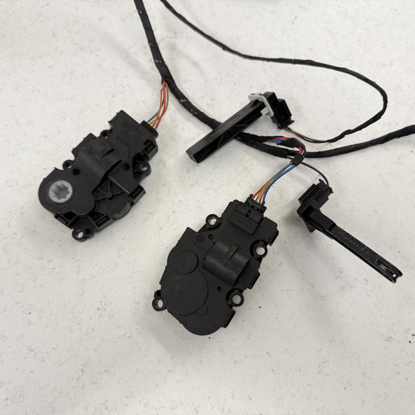 21-26 BMW M4 M440i 430i G82 HVAC AC Flap Air Door Actuator Servo Motor Set OEM