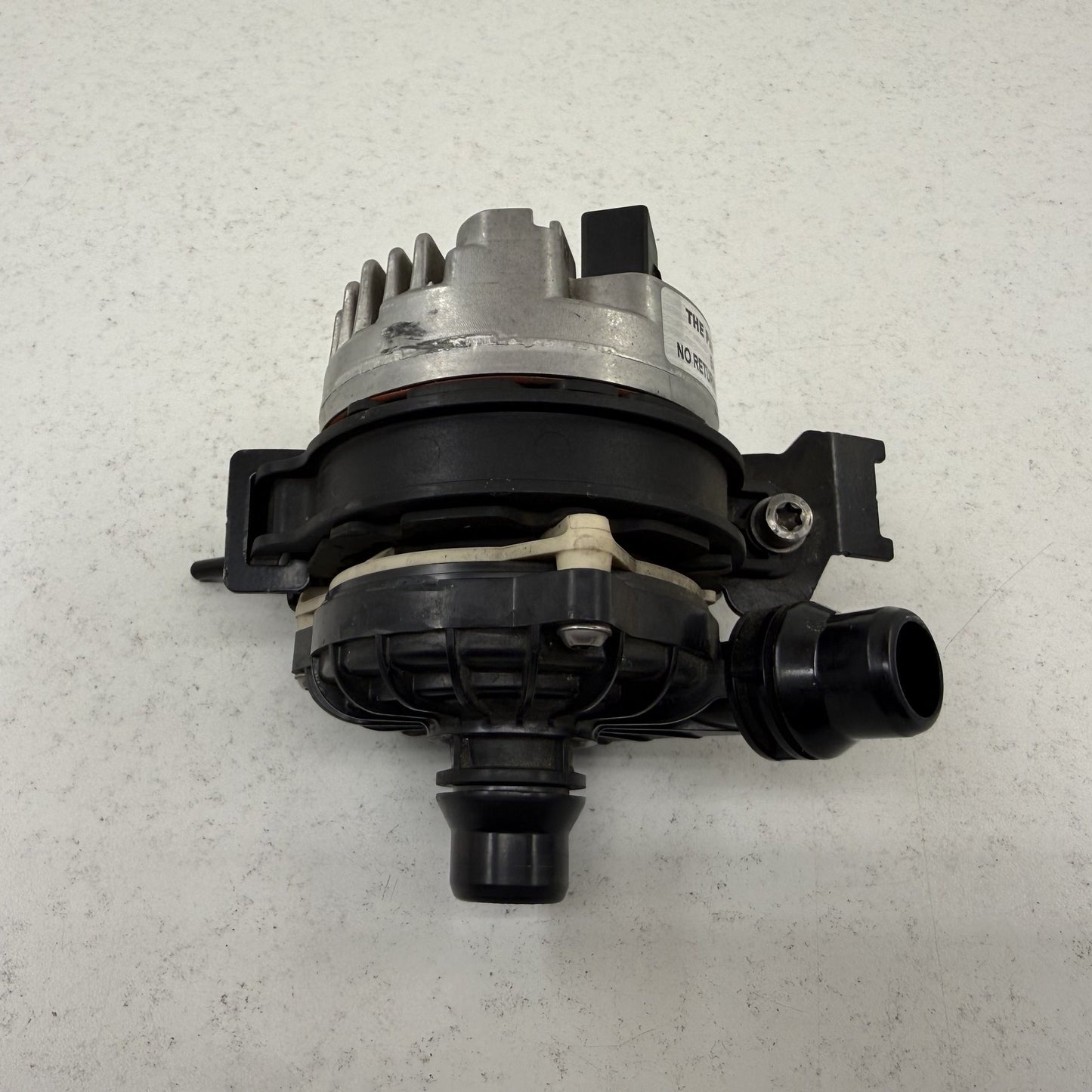 2021-2026 BMW M2 M3 M4 G80 G82 G87 S58 Auxiliary Coolant Water Pump 5A30246 OEM