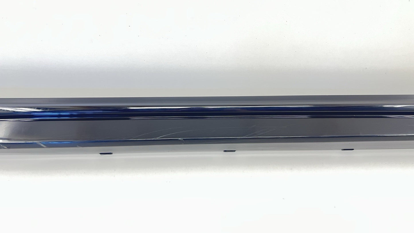 22-25 VOLKSWAGEN GOLF R MK8 PASSENGER RIGHT SIDE SKIRT ROCKER PANEL TRIM OEM
