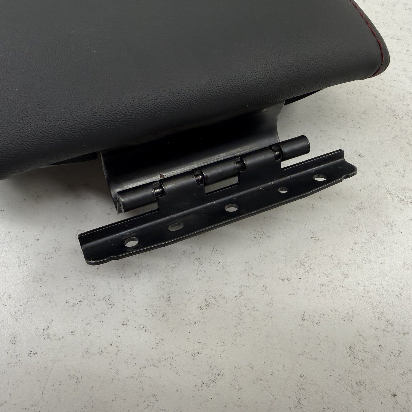 2022-2026 Subaru WRX Limited Center Console Armrest Arm Rest Lid Leather OEM