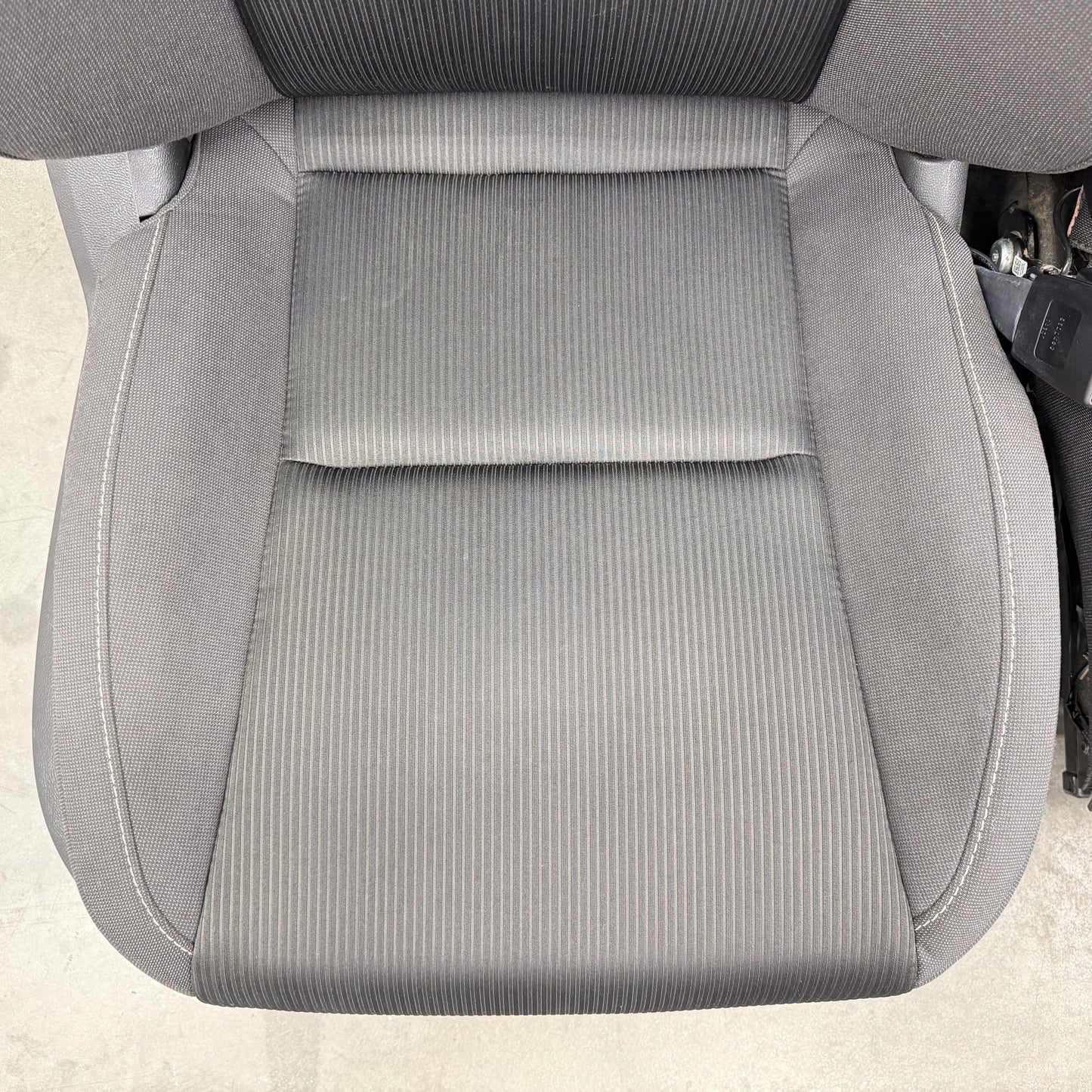 2010-2015 Chevrolet Camaro SS Coupe Black Cloth Seat Set Front &amp; Rear OEM *NOTE*