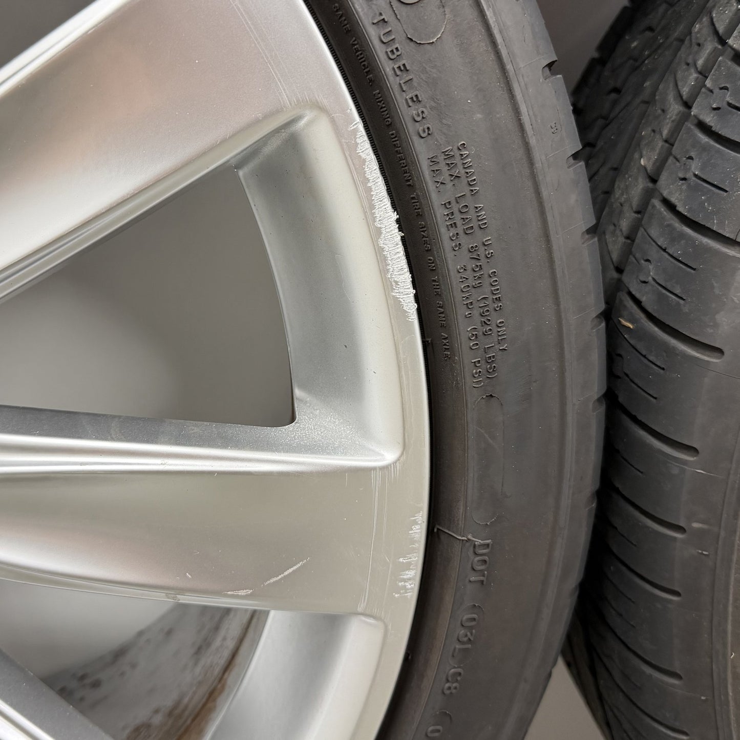 2014-2018 Bentley Flying Spur 21" Wheels Set 10 Spoke Rims & Tires Factory OEM