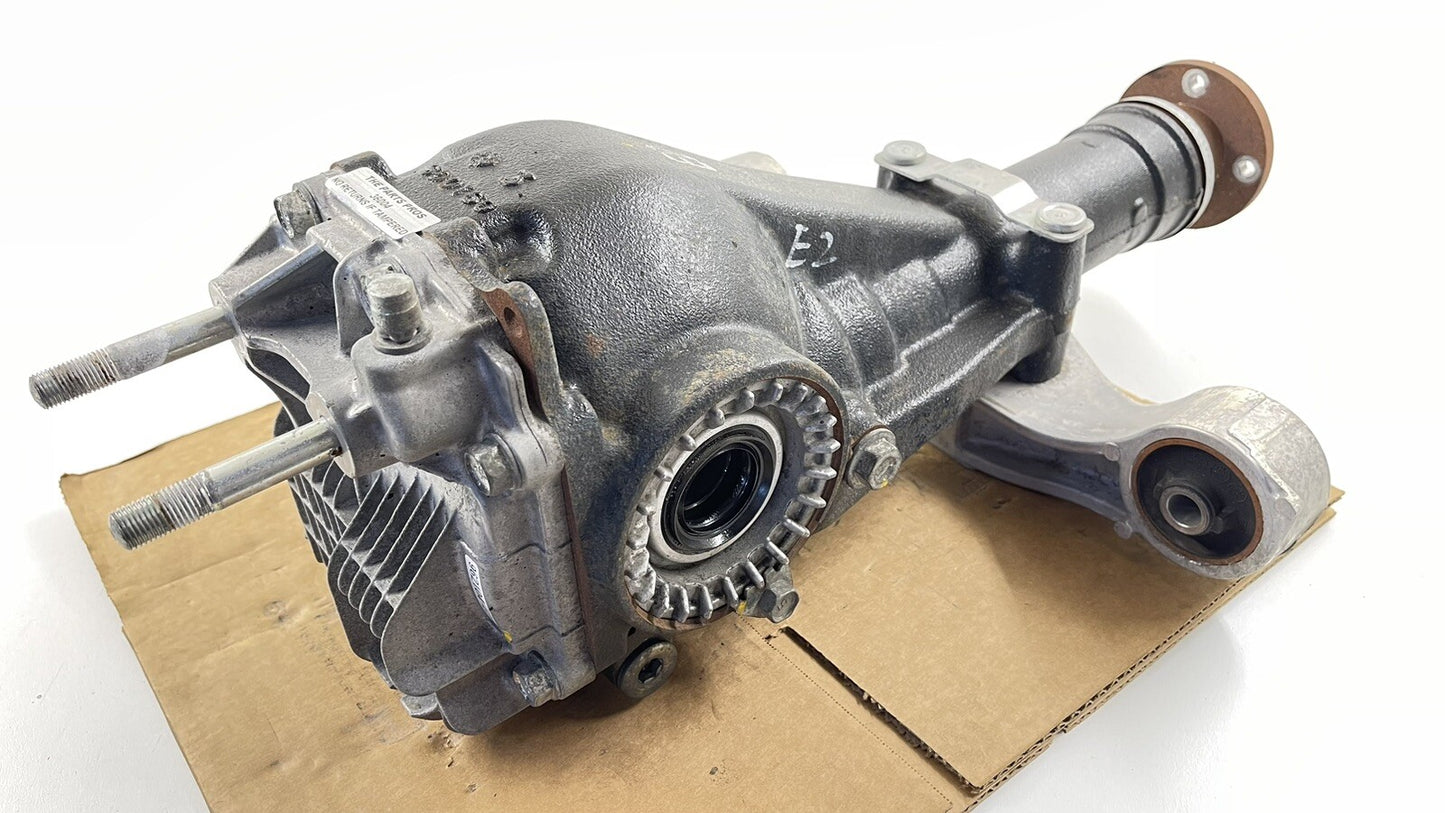2020 SUBARU WRX SERIES WHITE MANUAL DIFFERENTIAL DIFF W/ MOUNT BRACKET OEM