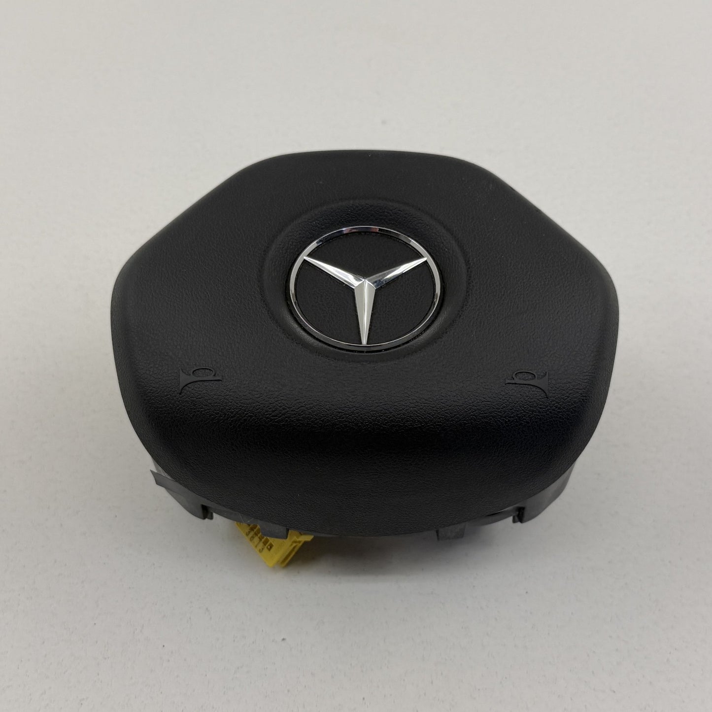 2012-2014 Mercedes-Benz C250 W204 Driver Steering Wheel Airbag Air Bag Black OEM