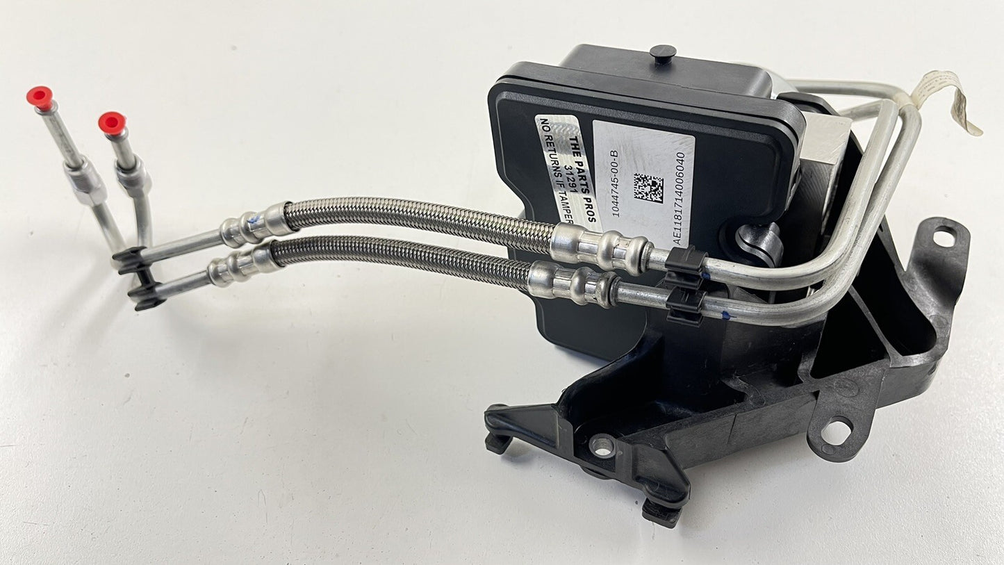 17-23 TESLA MODEL 3 ABS ANTI LOCK BRAKE PUMP MODULE W/ BRACKET 1044745-00-B OEM