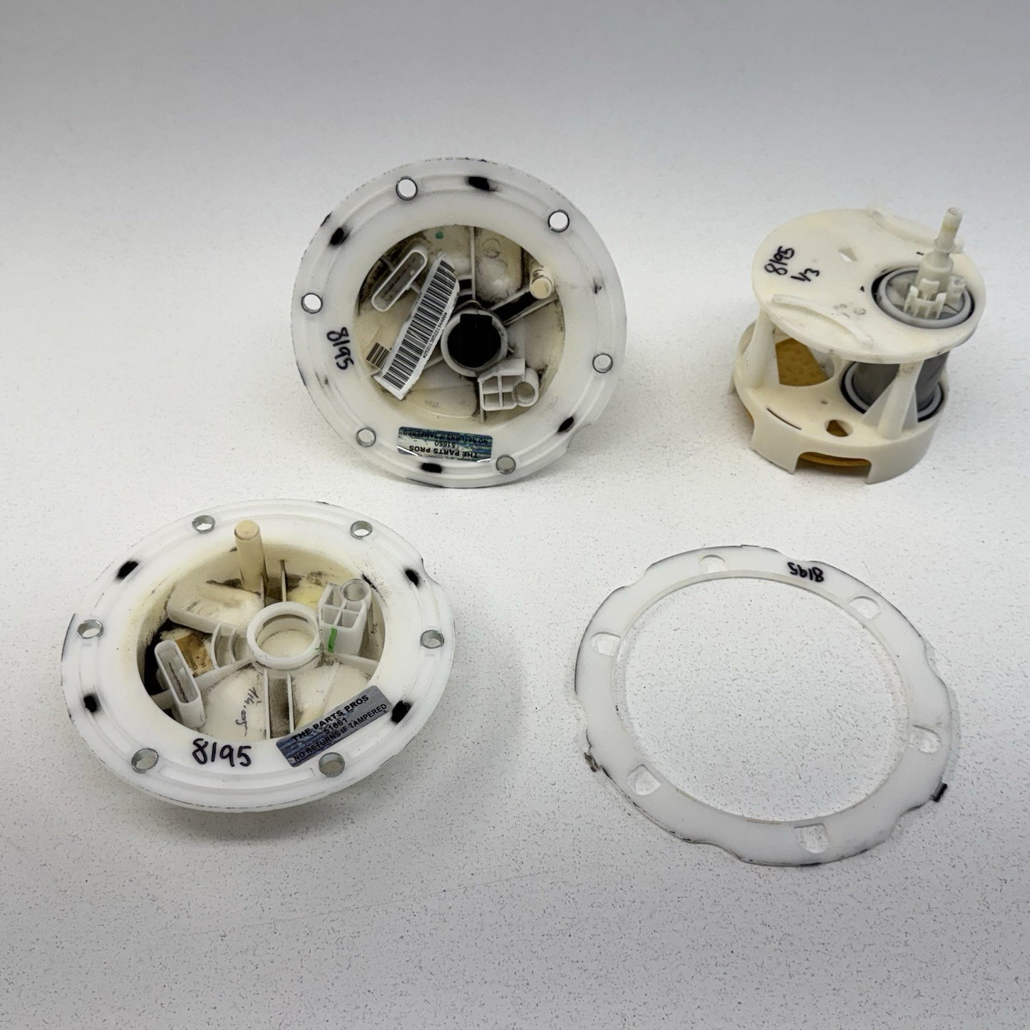 10-16 Mercedes W212 E350 Gas Tank Fuel Pump Sending Unit Pair OEM
