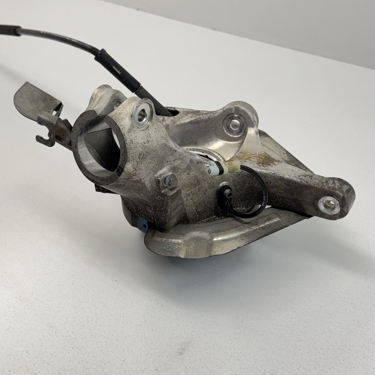 05-12 Porsche Boxster Cayman 987 Left Rear Knuckle Hub W/ Control Arm Set OEM