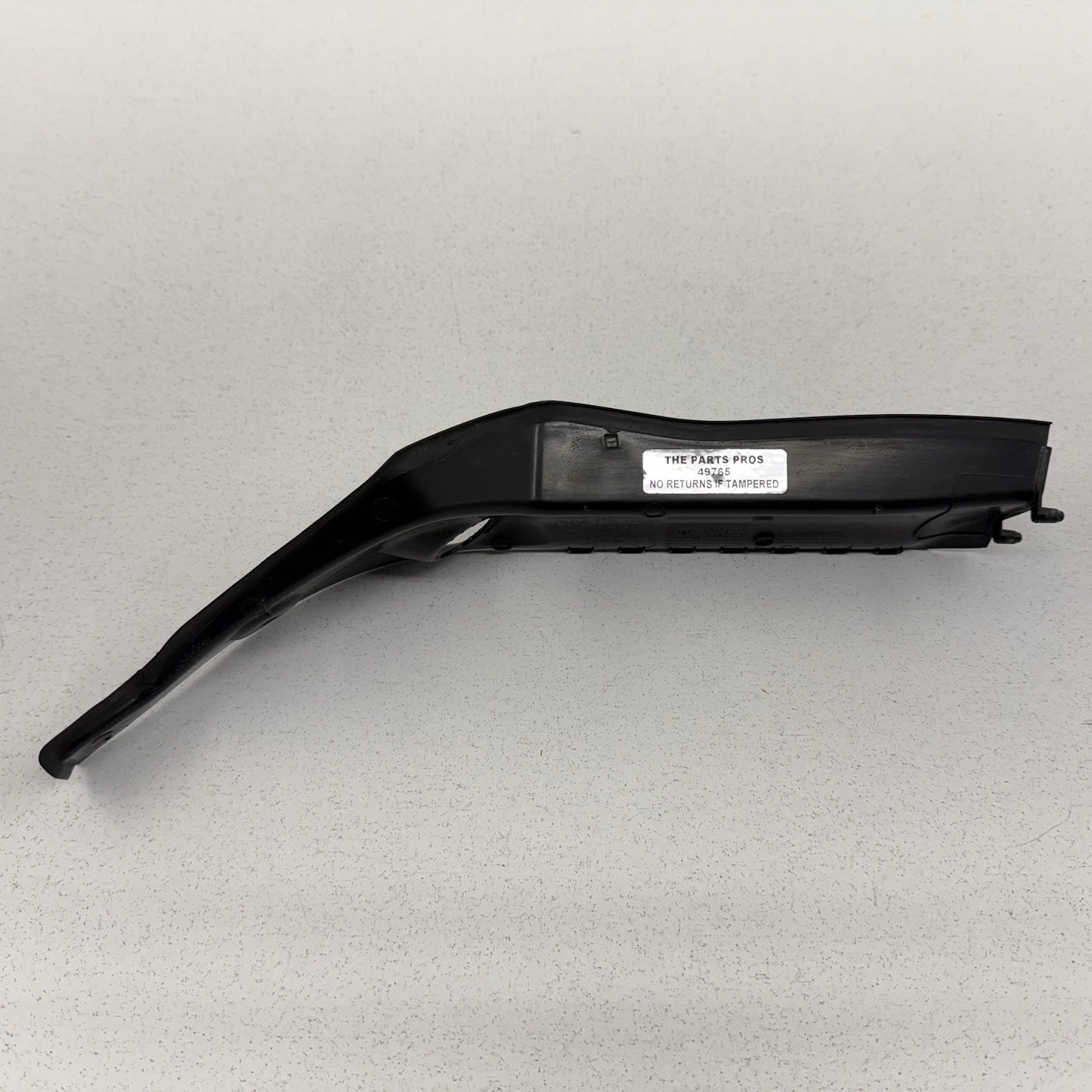 18-24 BMW G01 X3 Left Rear Taillight Gutter Strip Drip Rail Trim 5A06D97 OEM