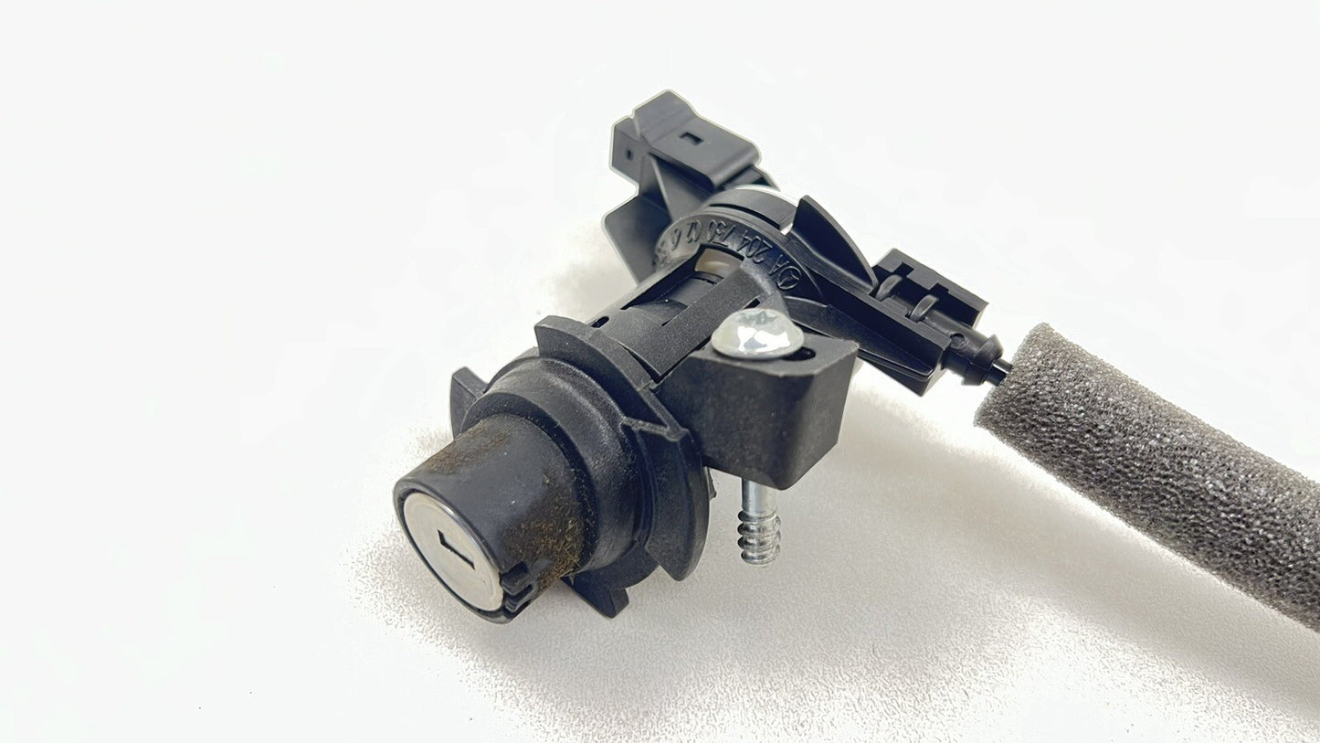 12-18 MERCEDES BENZ CLS550 W218 TRUNK LID POWER LATCH LOCK ACTUATOR OEM