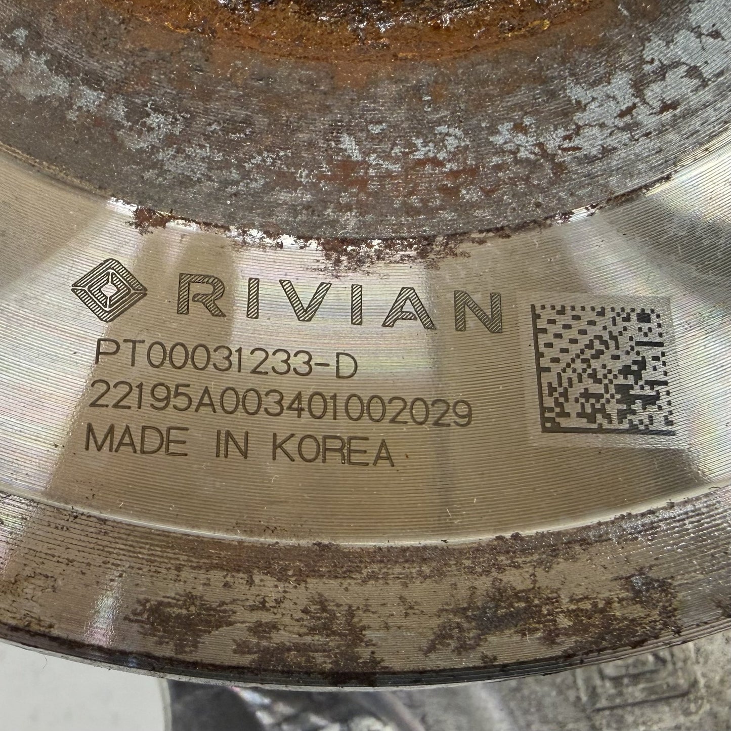 2022-2024 Rivian R1S R1T Passenger Right Front Spindle Knuckle Hub Bearing OEM