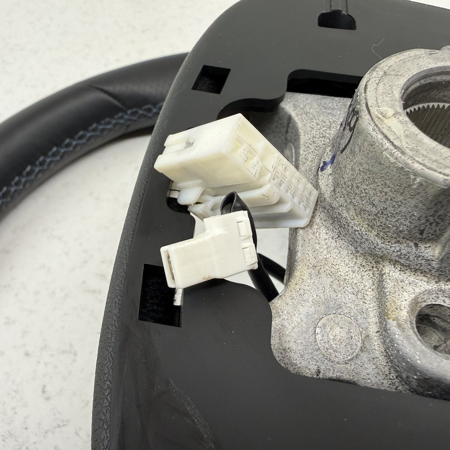 2022-2026 Hyundai Elantra N Manual Transmission Steering Wheel Leather Black OEM