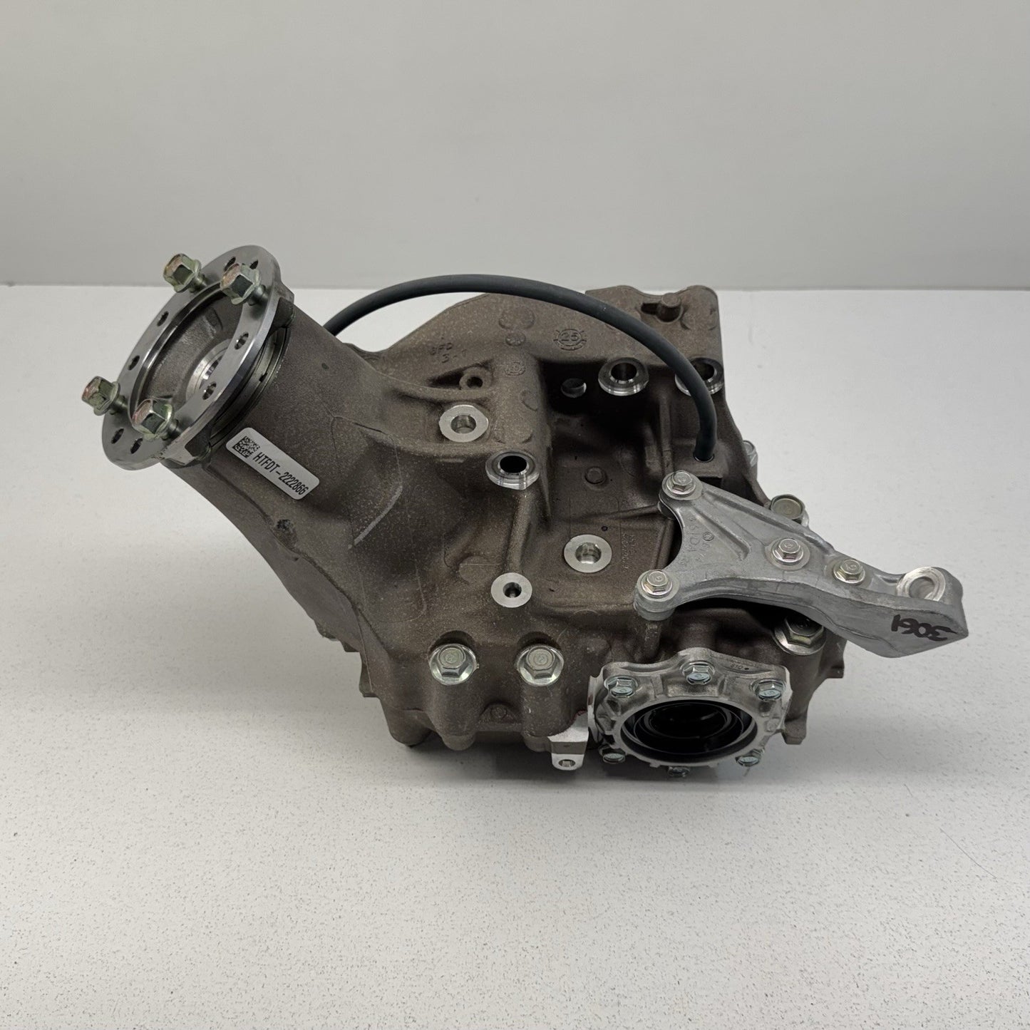 23-25 Honda Pilot AWD Front Differential Diff Axle Carrier 41200-61J-010 OEM