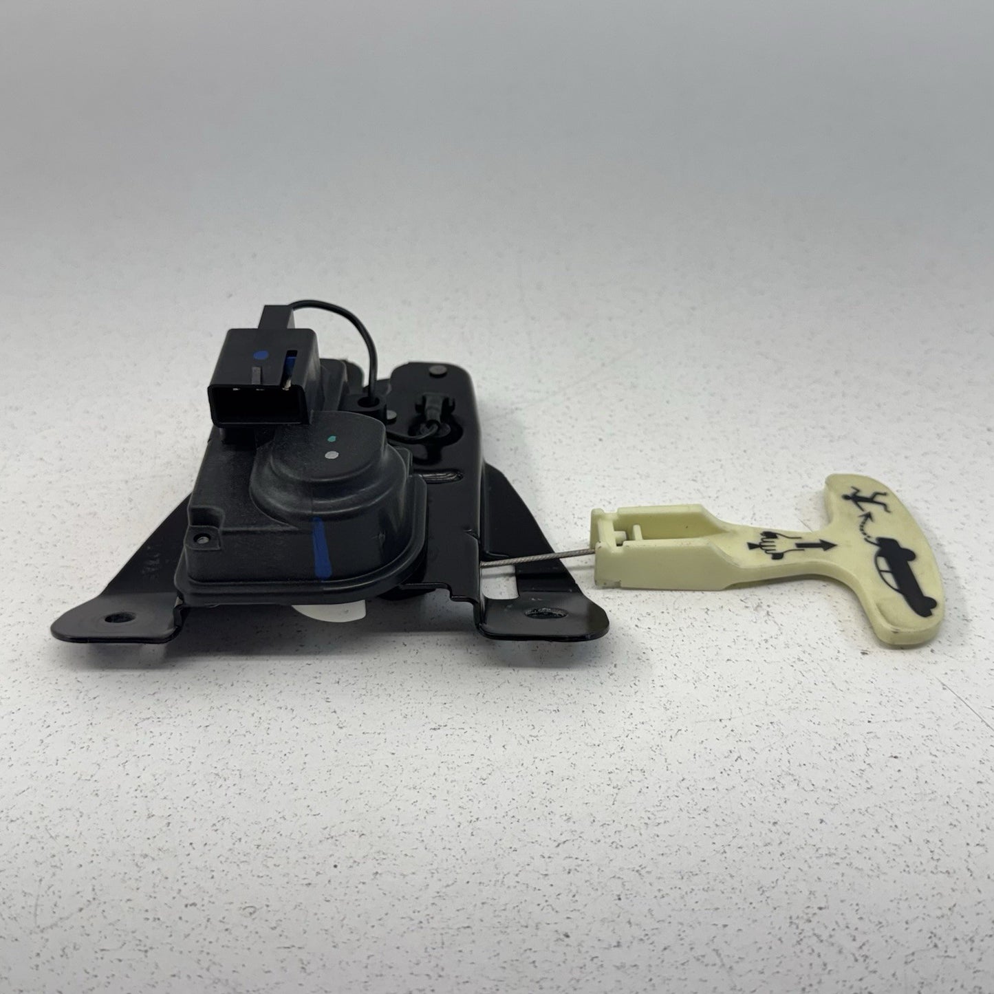 11-23 Dodge Challenger Charger Rear Trunk Latch Lock Actuator 04589217AF OEM
