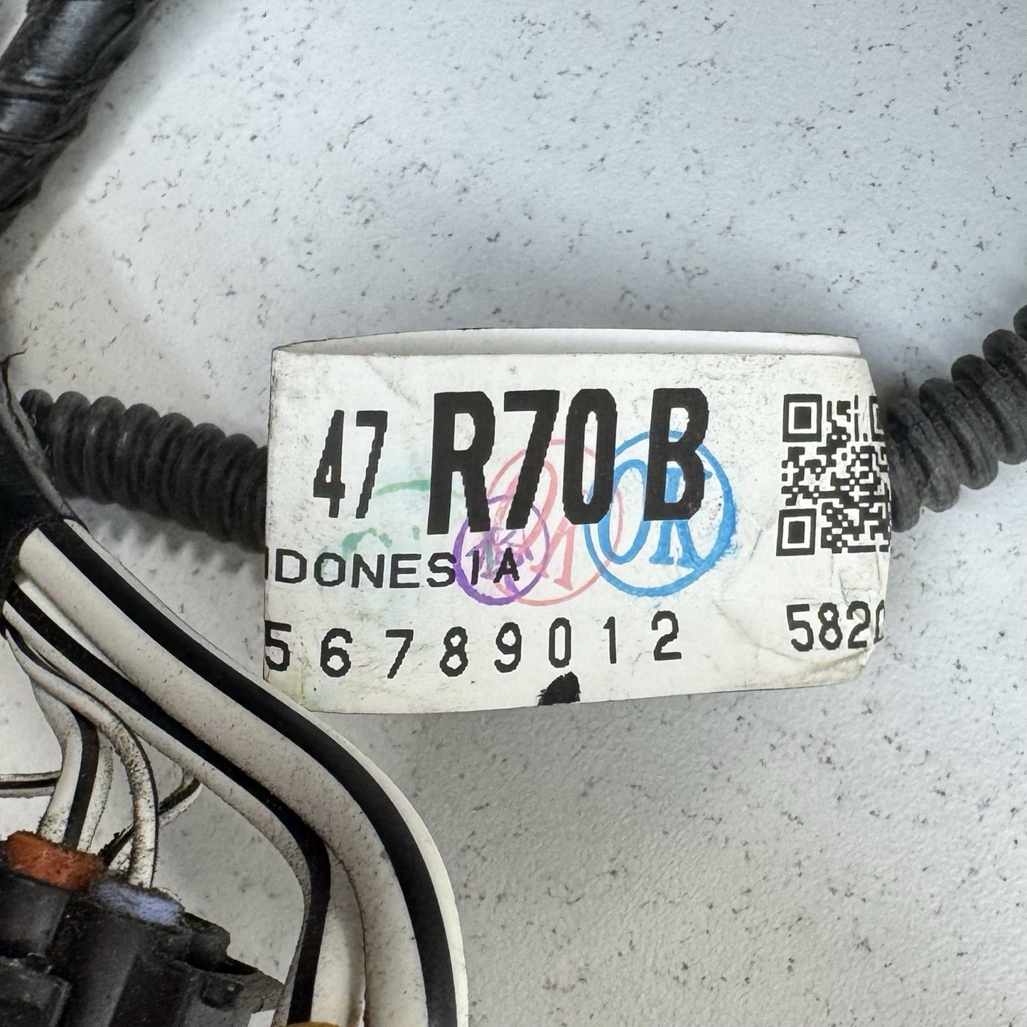 20 Toyota Prius Prime Engine Bay Wiring Harness With Fuse Box 82111-47R70 OEM