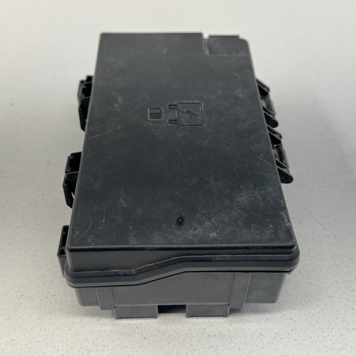 20-22 Ram 2500 3500 Intelligent Power Distribution Fuse Box 68437289AB OEM