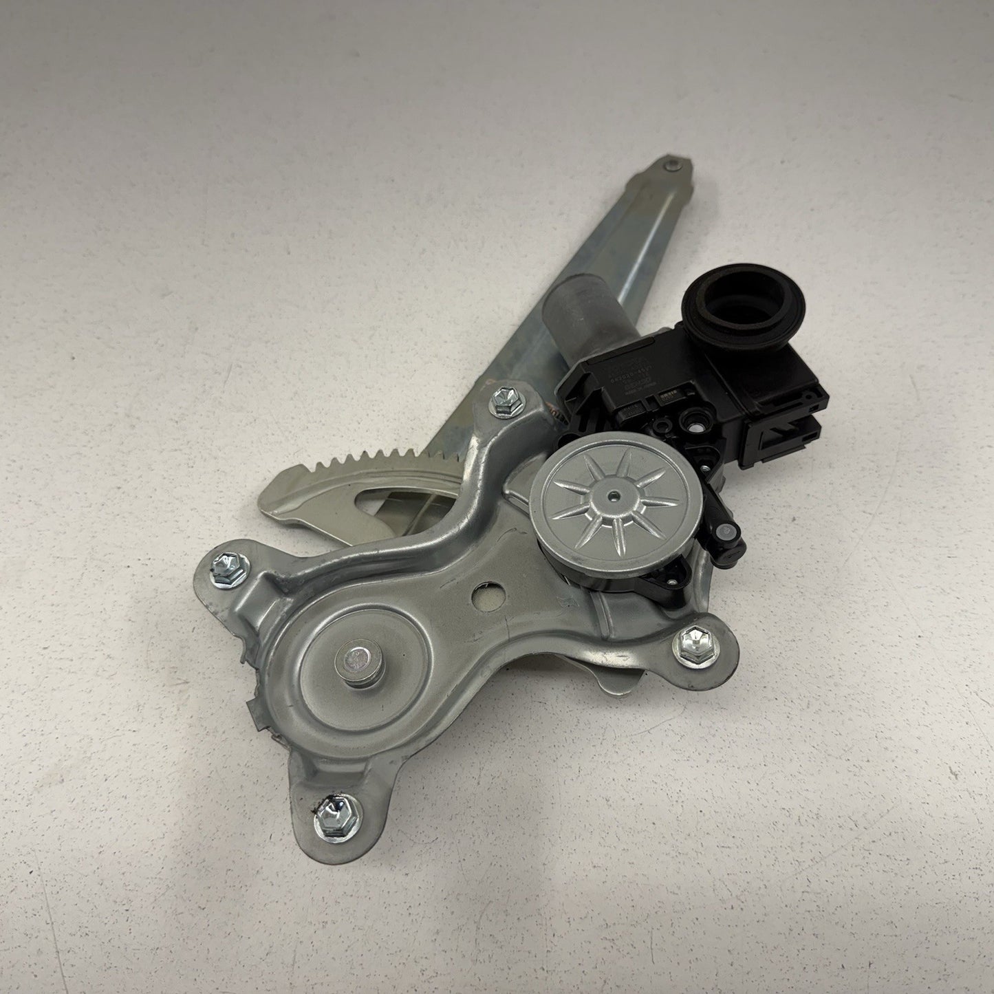 21-26 Lexus IS300 IS350 IS500 Right Rear Door Glass Window Regulator Motor OEM