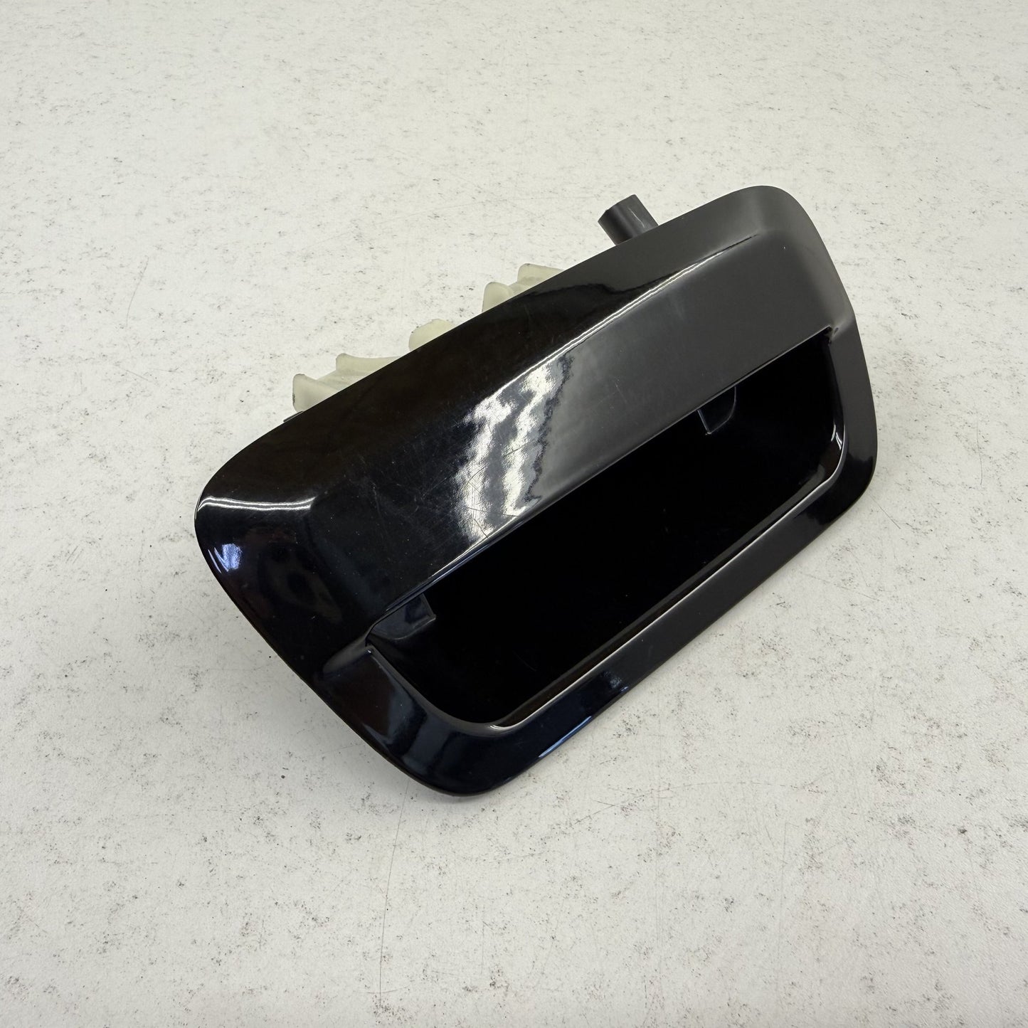 2017-2023 Dodge Durango Rear Trunk Tailgate Exterior Release Handle OEM