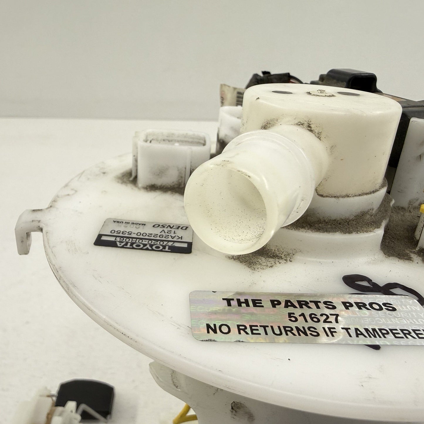 19-25 Toyota RAV4 Hybrid Gas Tank Fuel Pump Sending Unit 77020-0R061 OEM