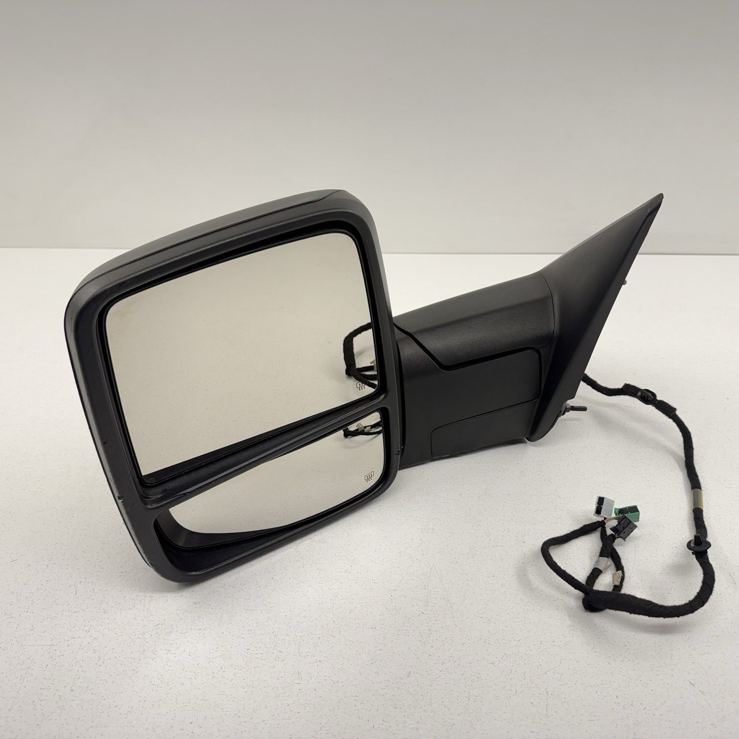 23-24 Ram 2500 3500 4500 5500 Front Door Towing Mirror Pair Left & Right OEM