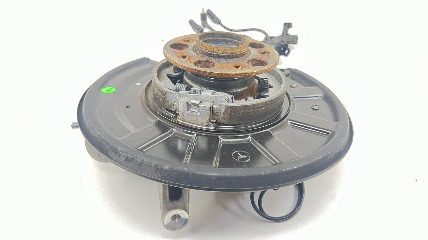 12-18 MERCEDES BENZ CLS550 W218 RIGHT REAR SPINDLE KNUCKLE HUB BEARING OEM