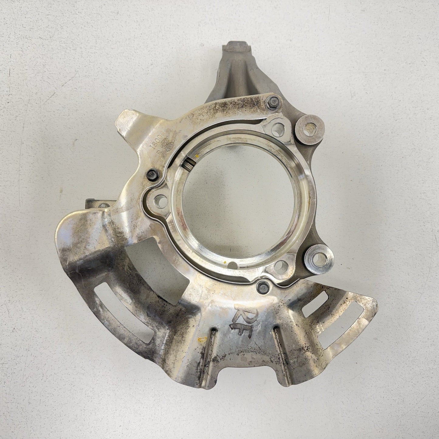 22-26 Hyundai Elantra N Passenger Right Front Spindle Knuckle Hub OEM