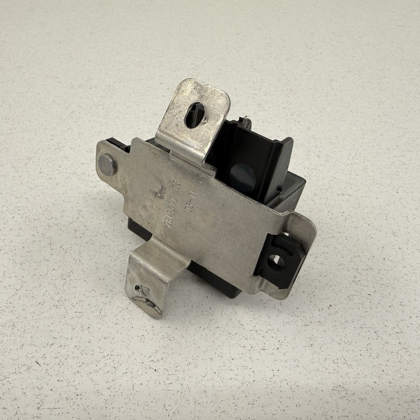 BMW F06 F10 F12 F13 F80 F82 F87 Multi Purpose Cooling Fan Relay Module OEM