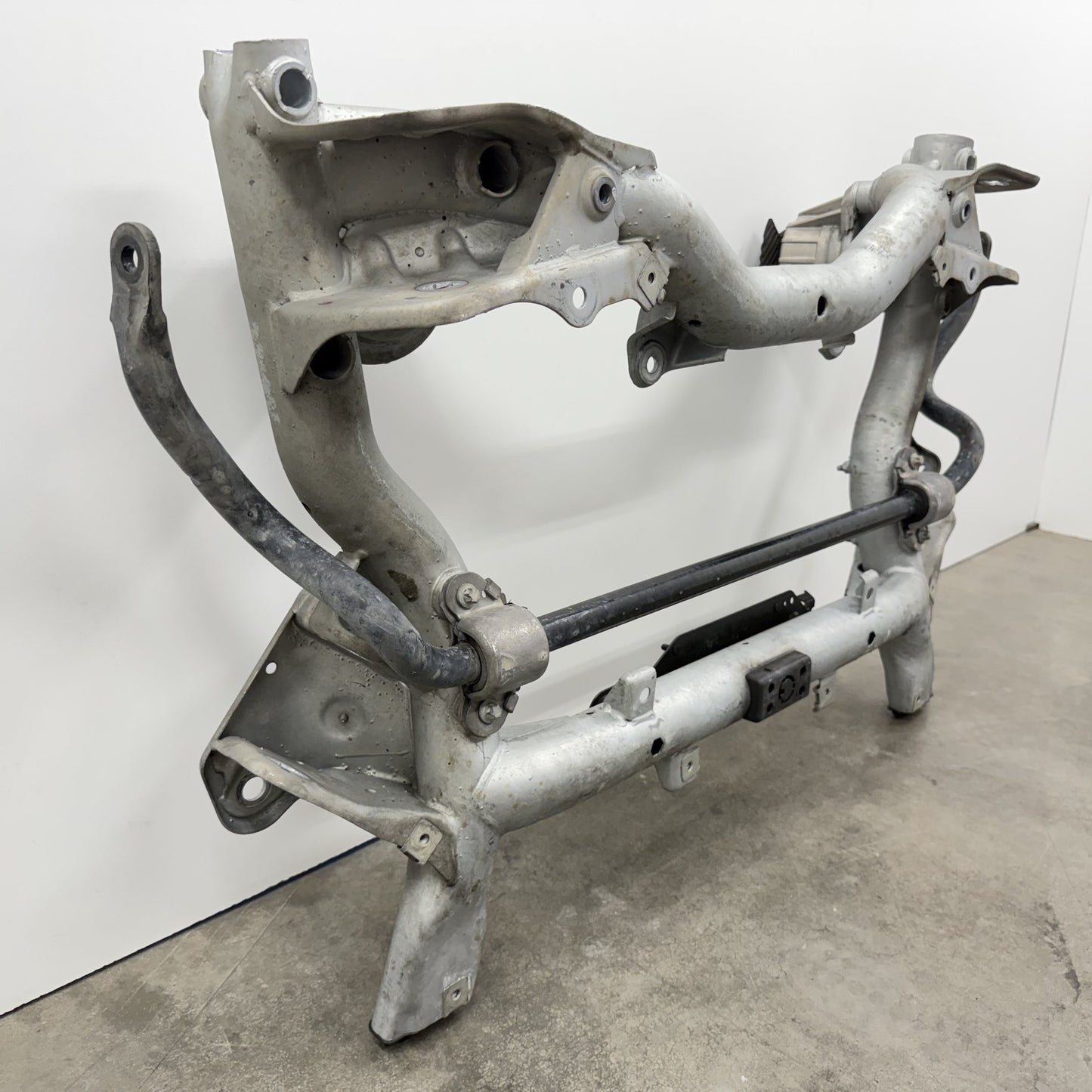 08-14 Mercedes C250 C300 C350 W204 Front Subframe Crossmember Engine Cradle OEM