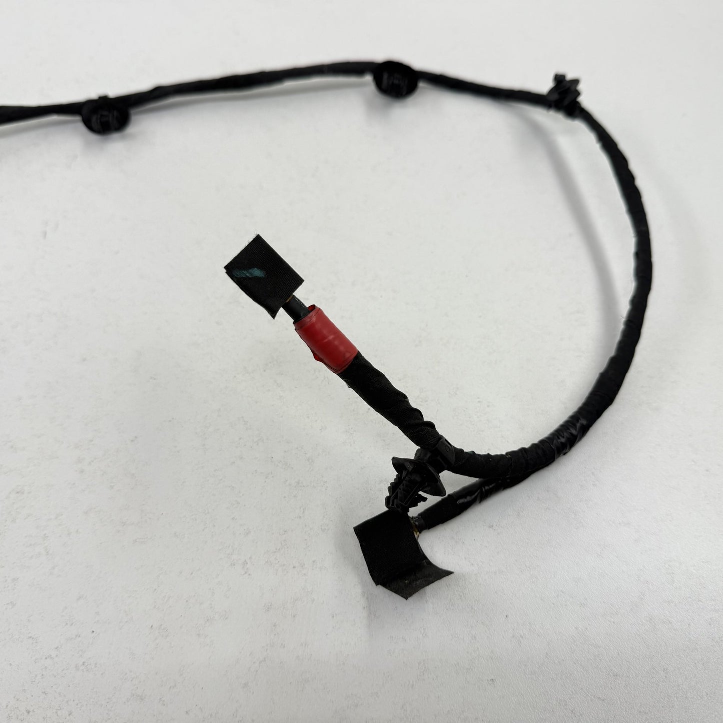 2022-2024 Rivian R1S Rear Trailer Tow Plug Wiring Harness PT00051566-F OEM