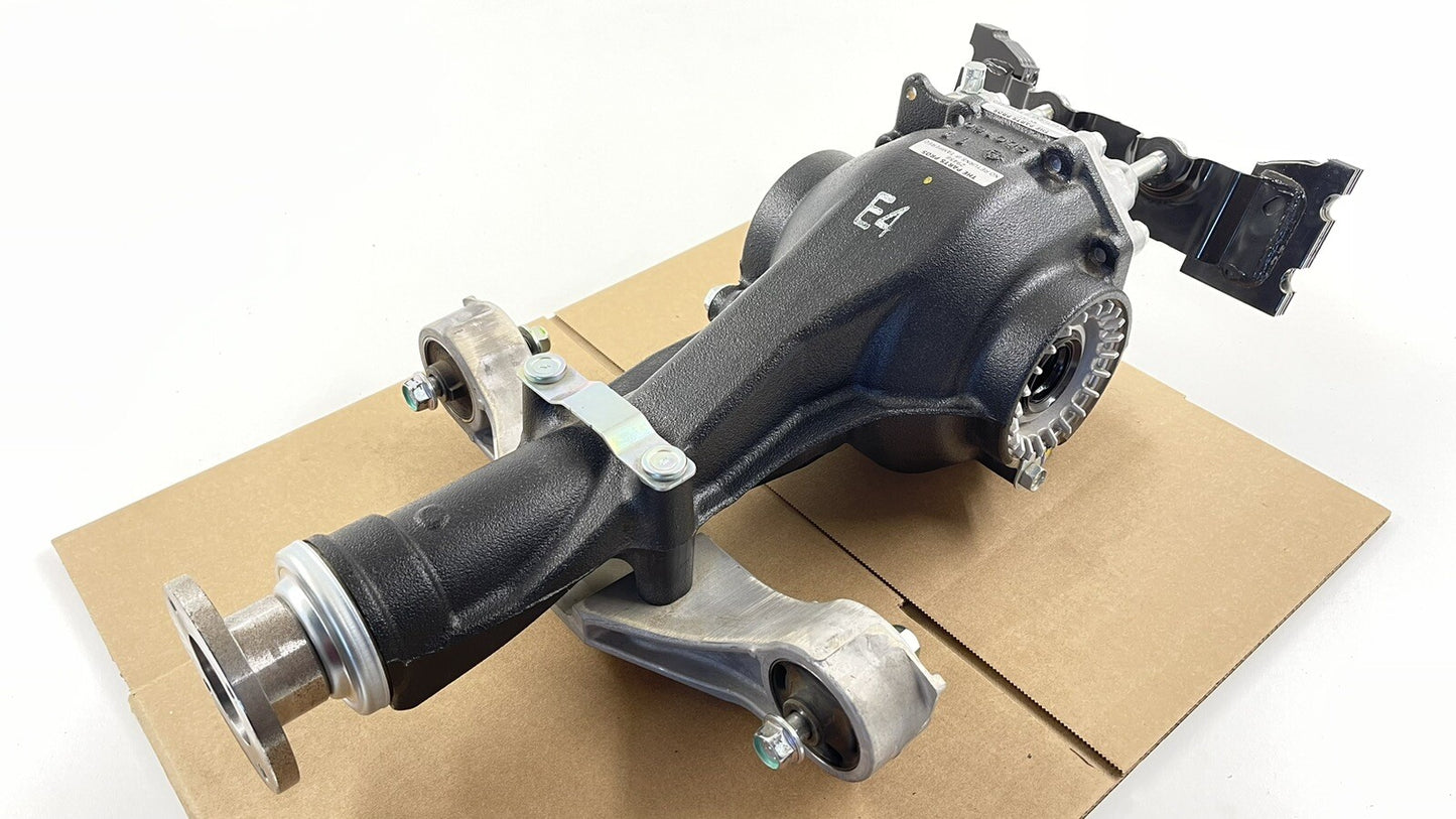 22-23 SUBARU WRX 2.4L DIFFERENTIAL DIFF CARRIER W/ MOUNT BRACKET 38300AC470 OEM