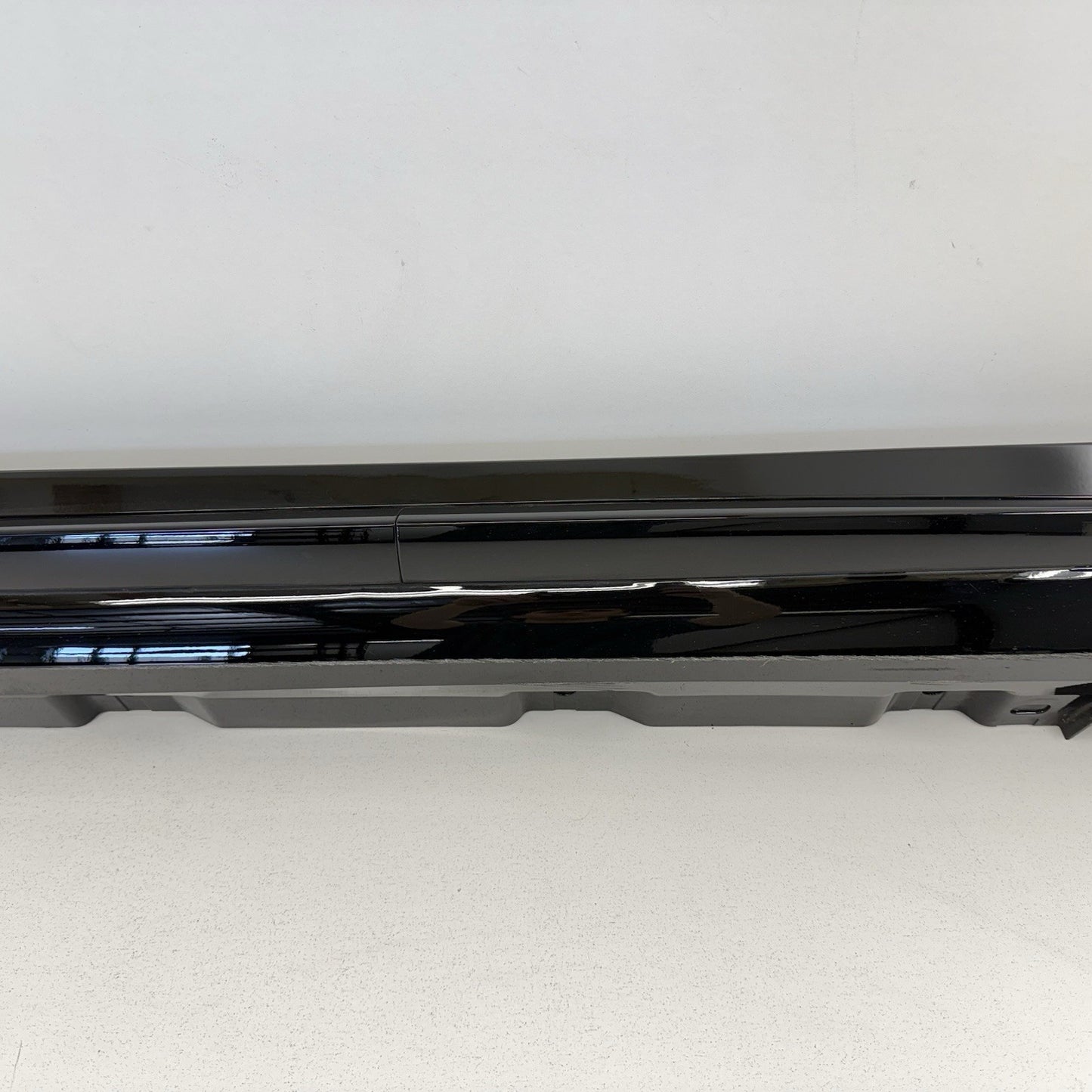 14-20 Mercedes W222 S550 AMG Sport Left Side Skirt Rocker Panel Cover Trim OEM