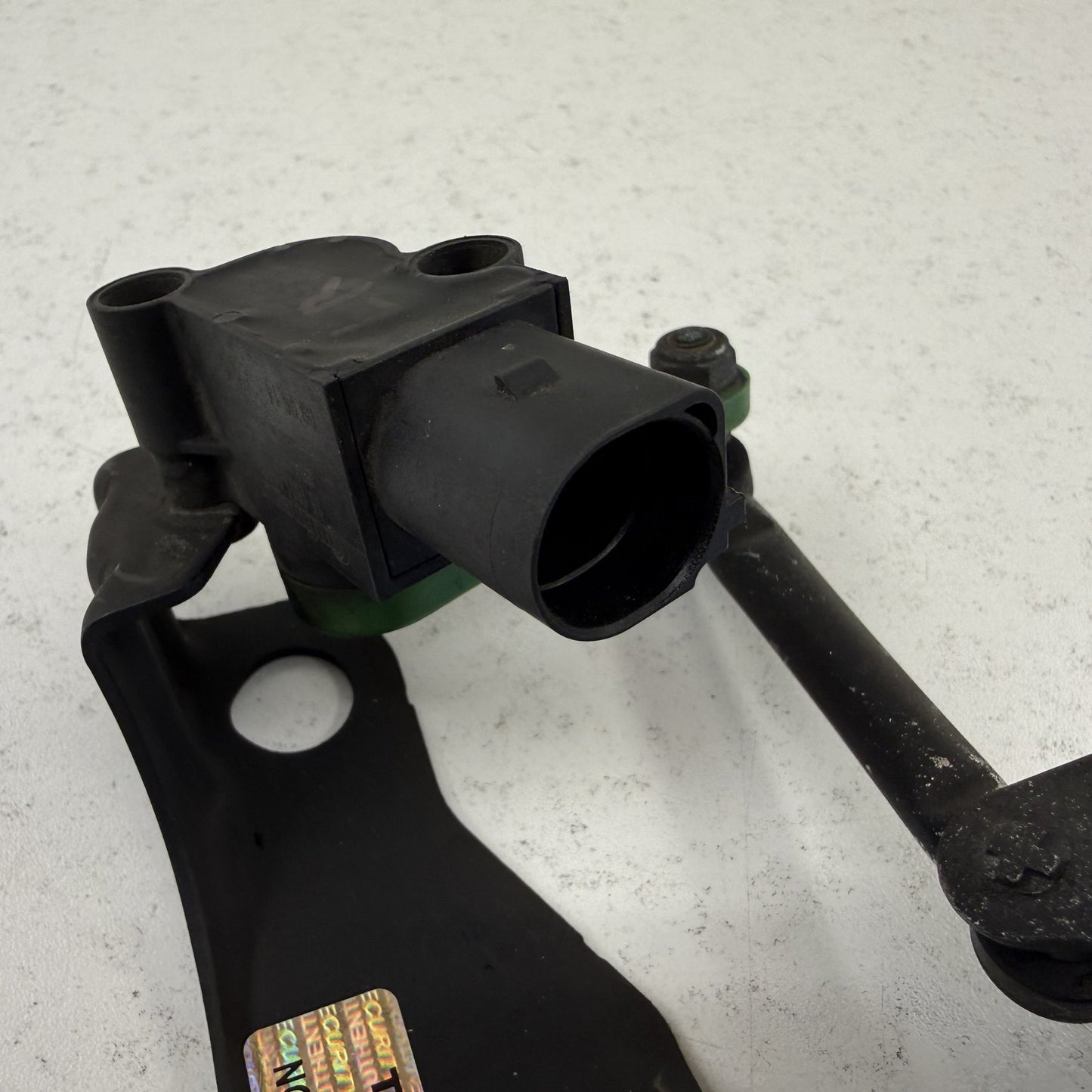 2014-2018 Bentley Flying Spur Left Rear Suspension Ride Height Level Sensor OEM