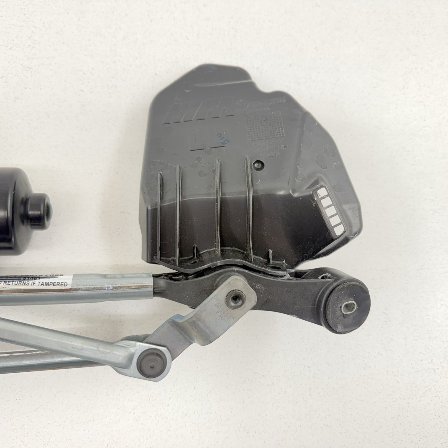 12-18 BMW F30 F80 M3 Front Windshield Wiper Motor W/ Linkage Arm Assembly OEM