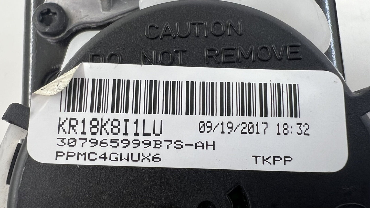13-18 BENTLEY FLYING SPUR PASSENGER RIGHT FRONT SEATBELT SEAT BELT RETRACTOR OEM
