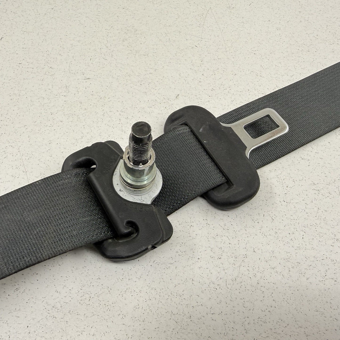 16-23 Toyota Tacoma Right Rear Seatbelt Seat Belt Retractor 73360-04100 OEM