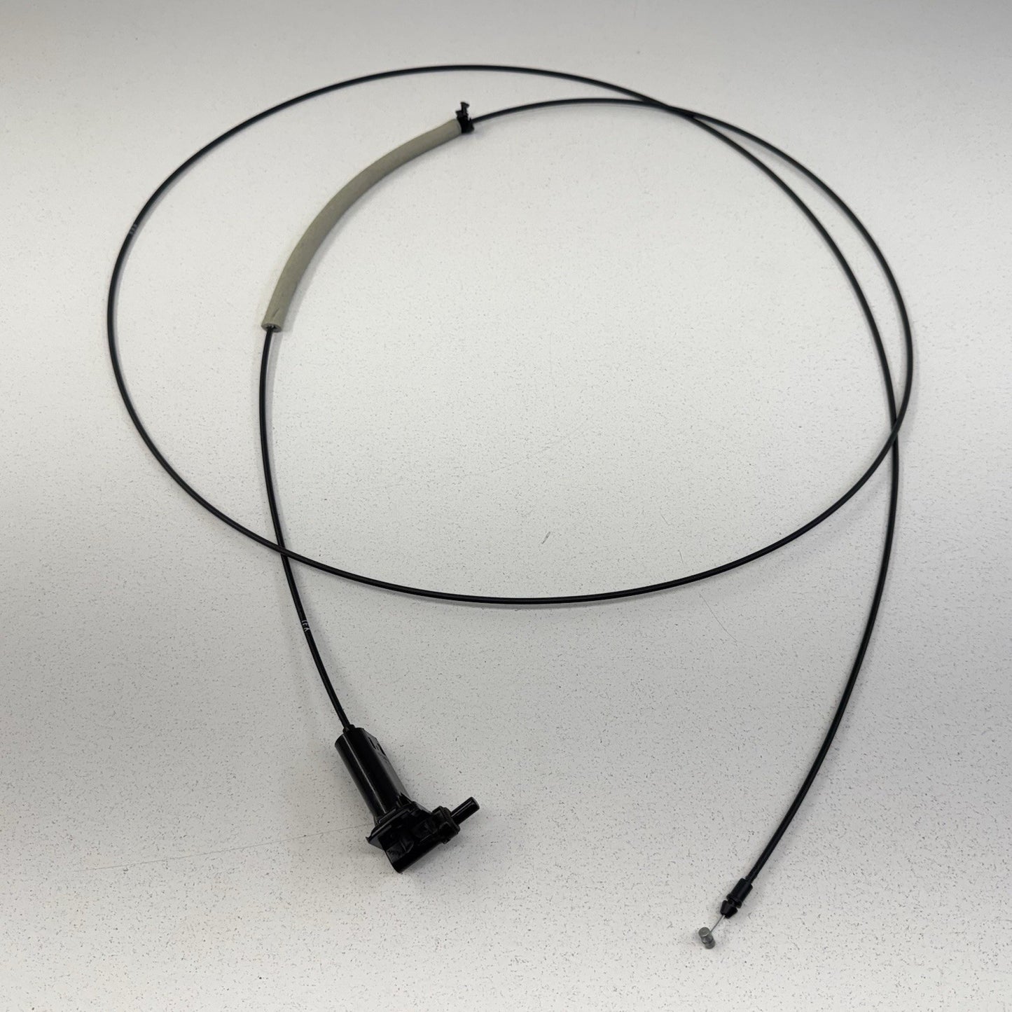 21-26 Hyundai Elantra Gas Cap Fuel Door Release Lever Cable 81590-AA000 OEM
