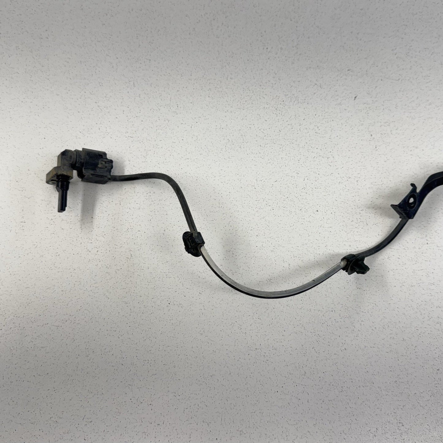 16-23 Toyota Tacoma Driver Left Front ABS Wheel Speed Sensor 89543-04020 OEM