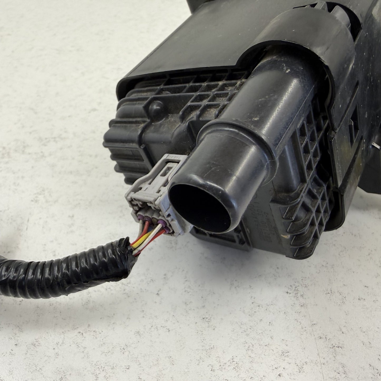 2022-2026 Subaru WRX Fuel Evap Vapor Charcoal Emission Canister 42035FL020 OEM